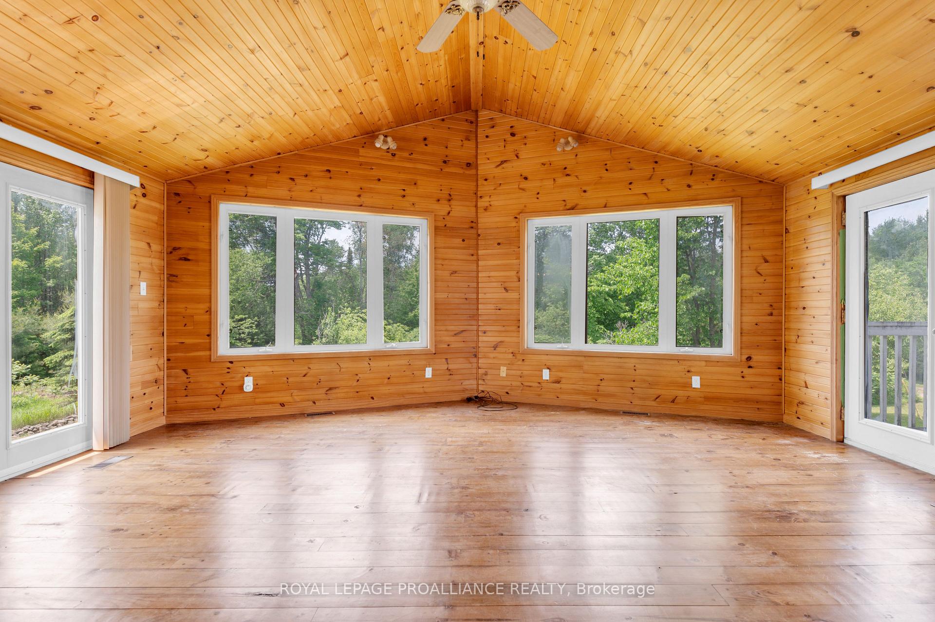 Photo 20 of 123 Addington Road 4, Frontenac, Frontenac North — HOMEH