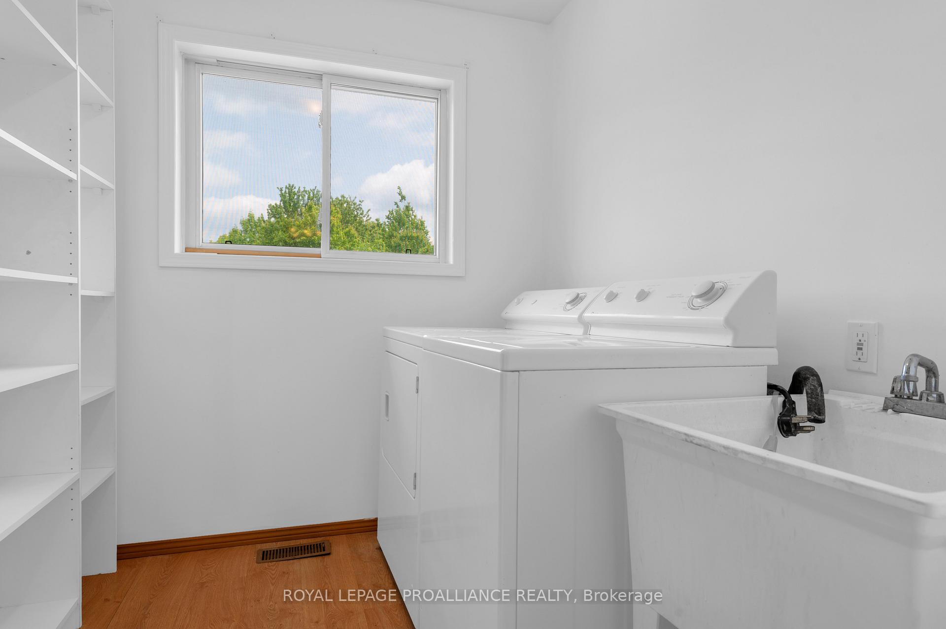 Photo 33 of 123 Addington Road 4, Frontenac, Frontenac North — HOMEH