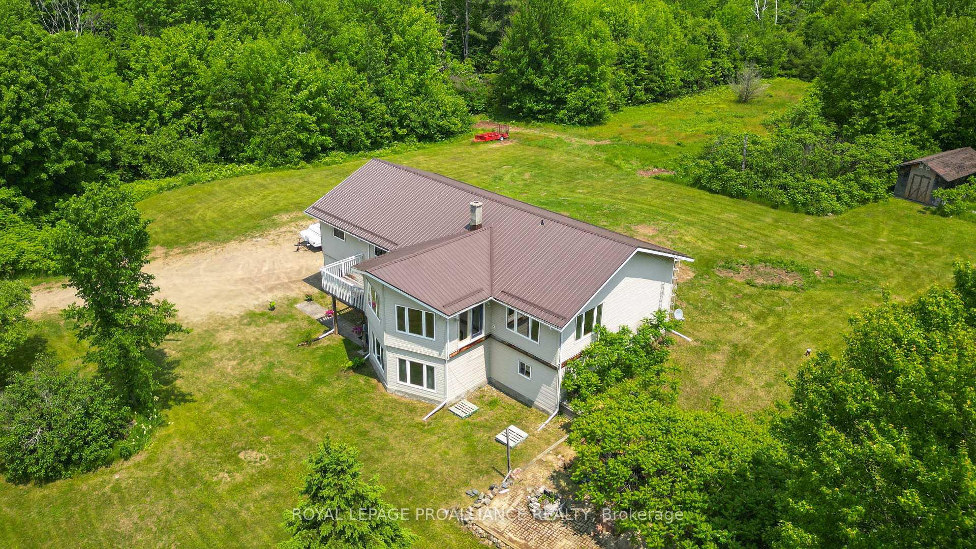 Photo 48 of 123 Addington Road 4, Frontenac, Frontenac North — HOMEH