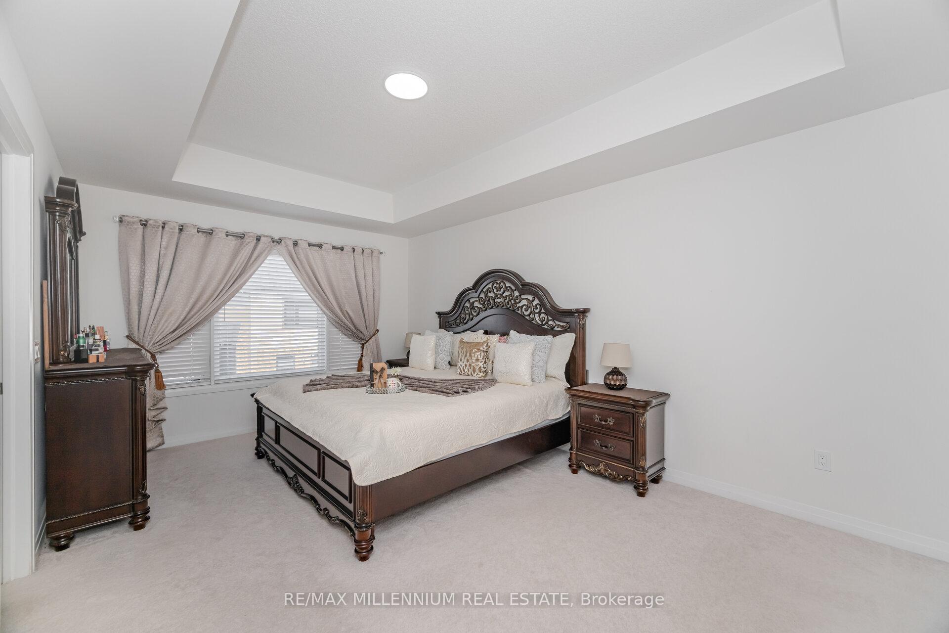 Photo 26 of 96 Yale Drive, Hamilton, Mount Hope — HOMEH