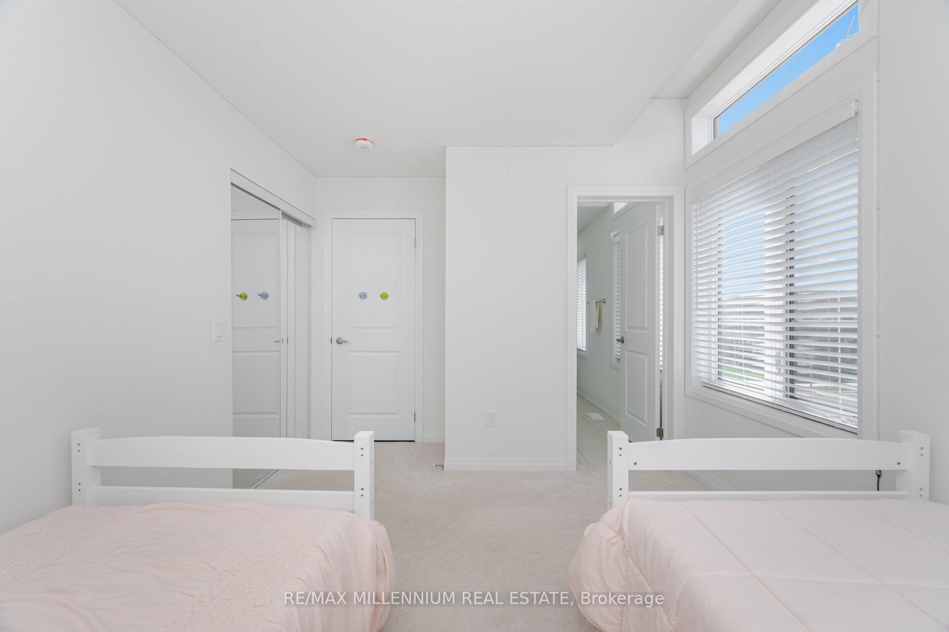 Photo 42 of 96 Yale Drive, Hamilton, Mount Hope — HOMEH