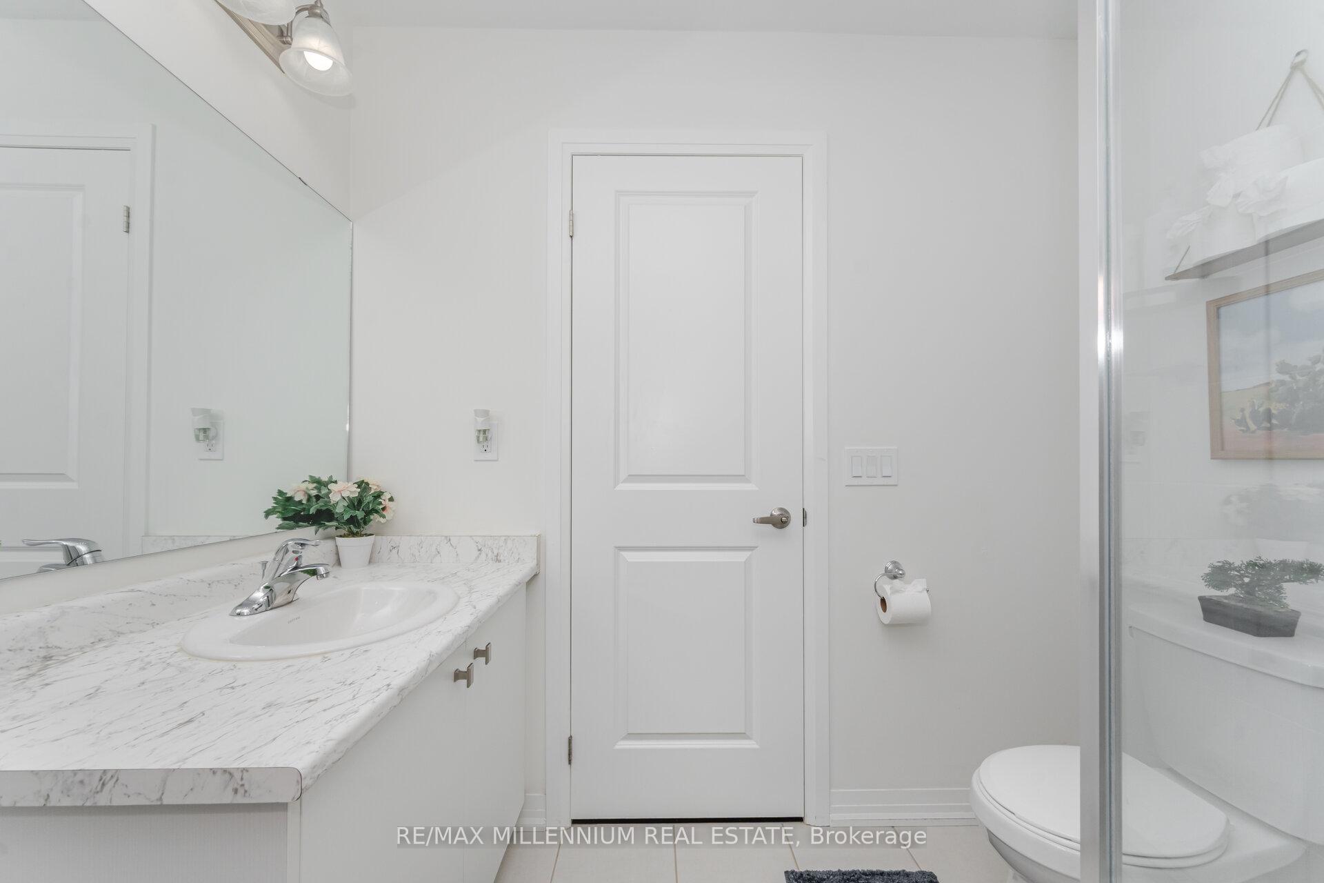 Photo 27 of 96 Yale Drive, Hamilton, Mount Hope — HOMEH