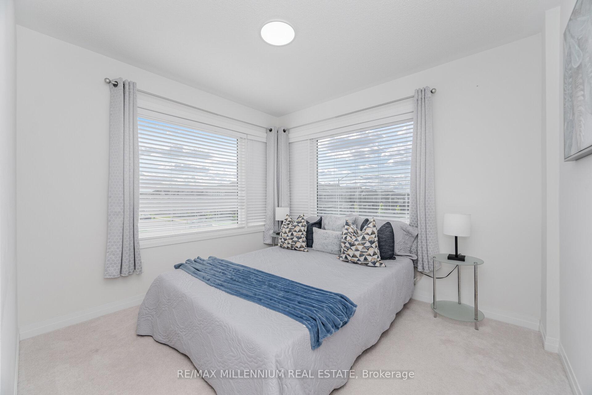 Photo 30 of 96 Yale Drive, Hamilton, Mount Hope — HOMEH
