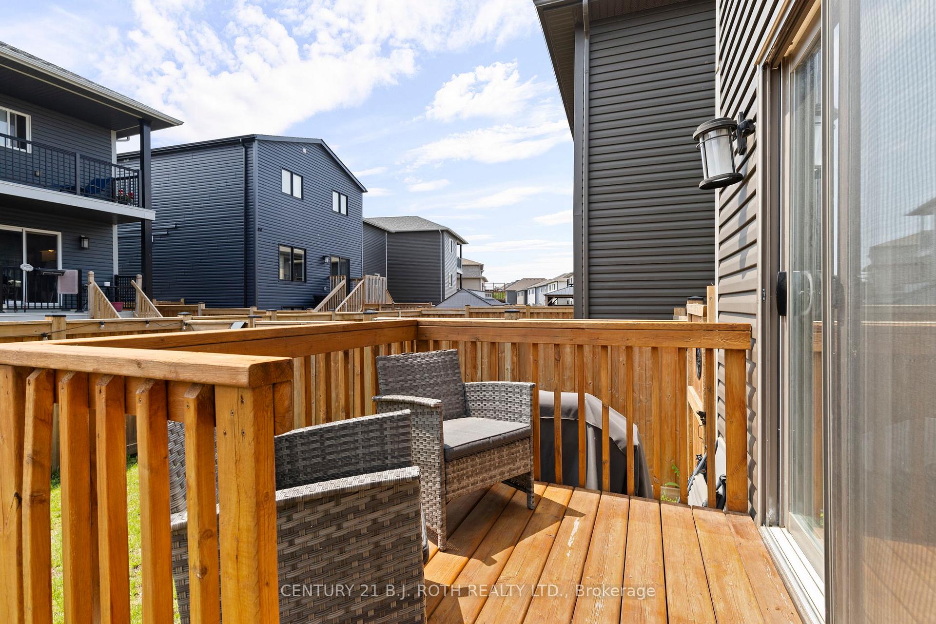 Photo 38 of 10 Alaskan Heights, Barrie, Holly — HOMEH