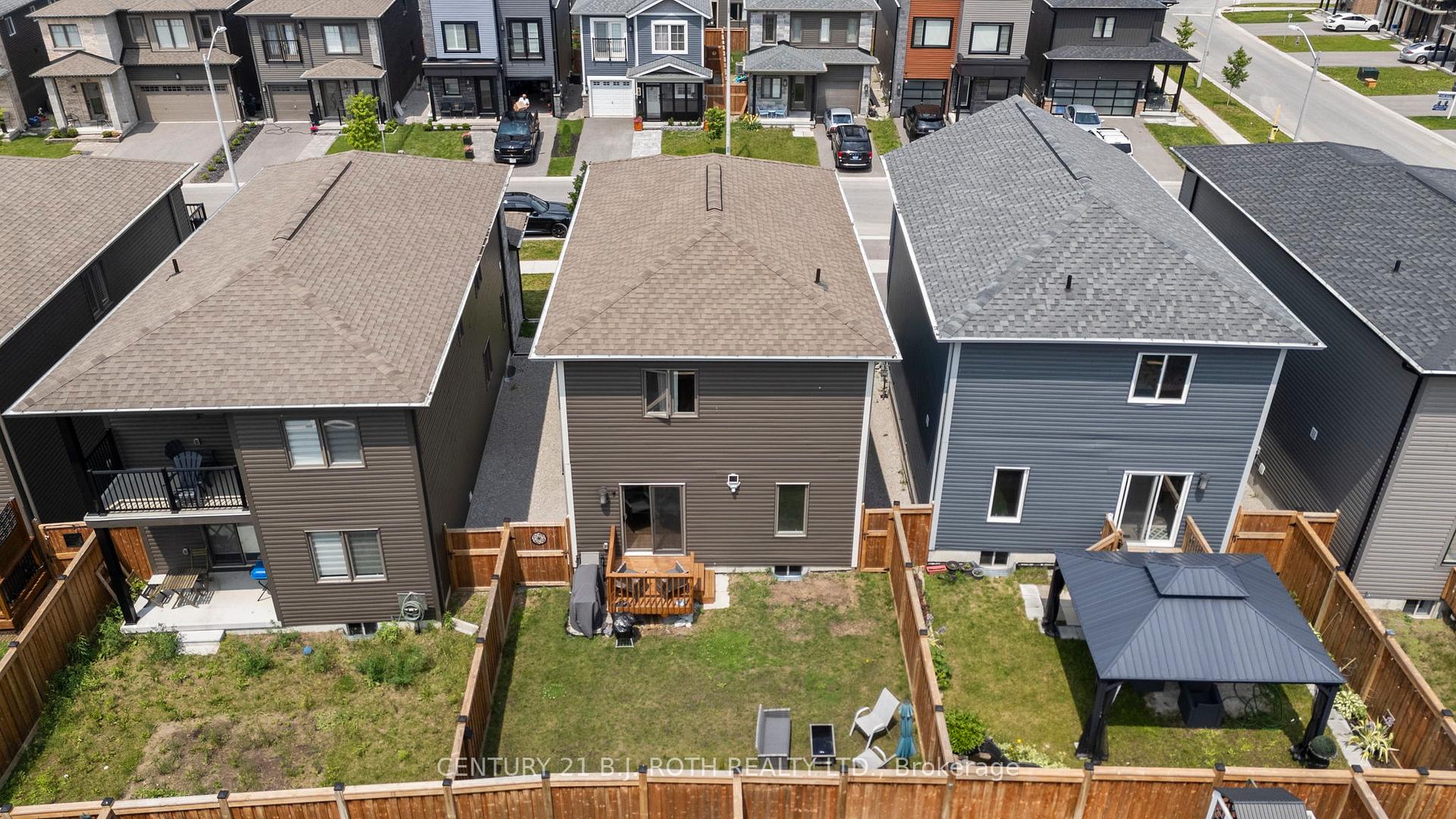 Photo 36 of 10 Alaskan Heights, Barrie, Holly — HOMEH