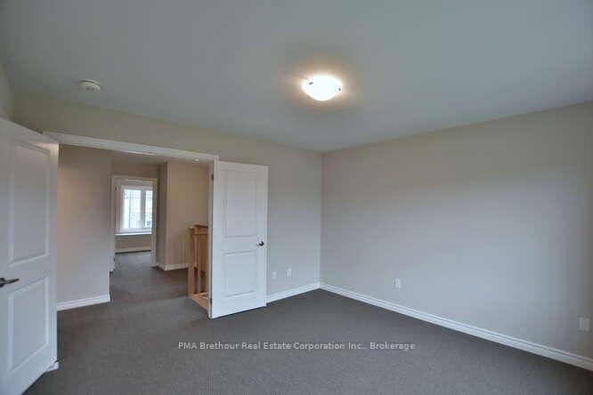 Photo 11 of 212 Cubitt Street, Clearview, Stayner — HOMEH