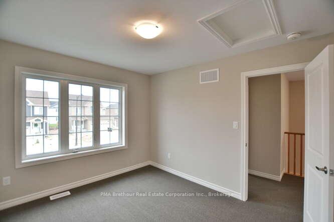 Photo 20 of 212 Cubitt Street, Clearview, Stayner — HOMEH