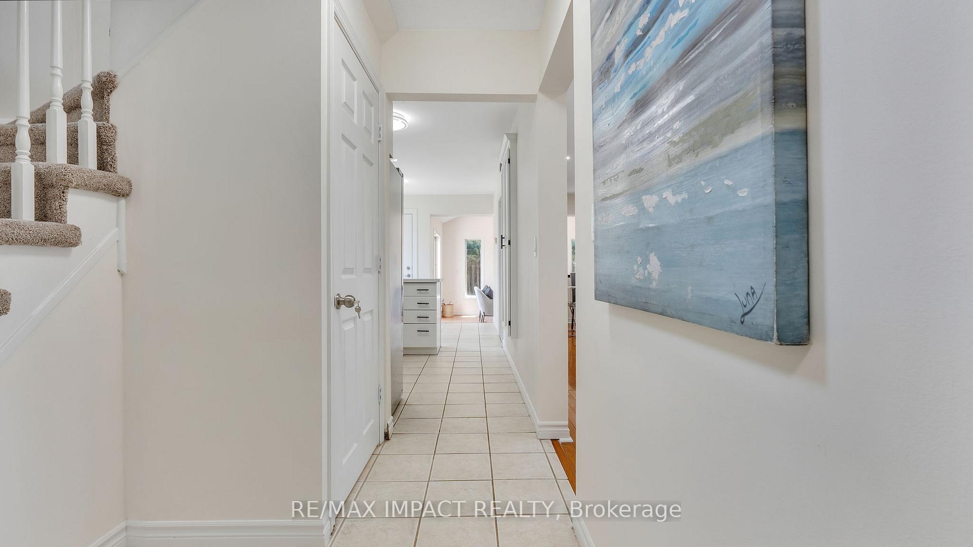 Photo 12 of 1247 Andover Drive, Oshawa, Eastdale — HOMEH