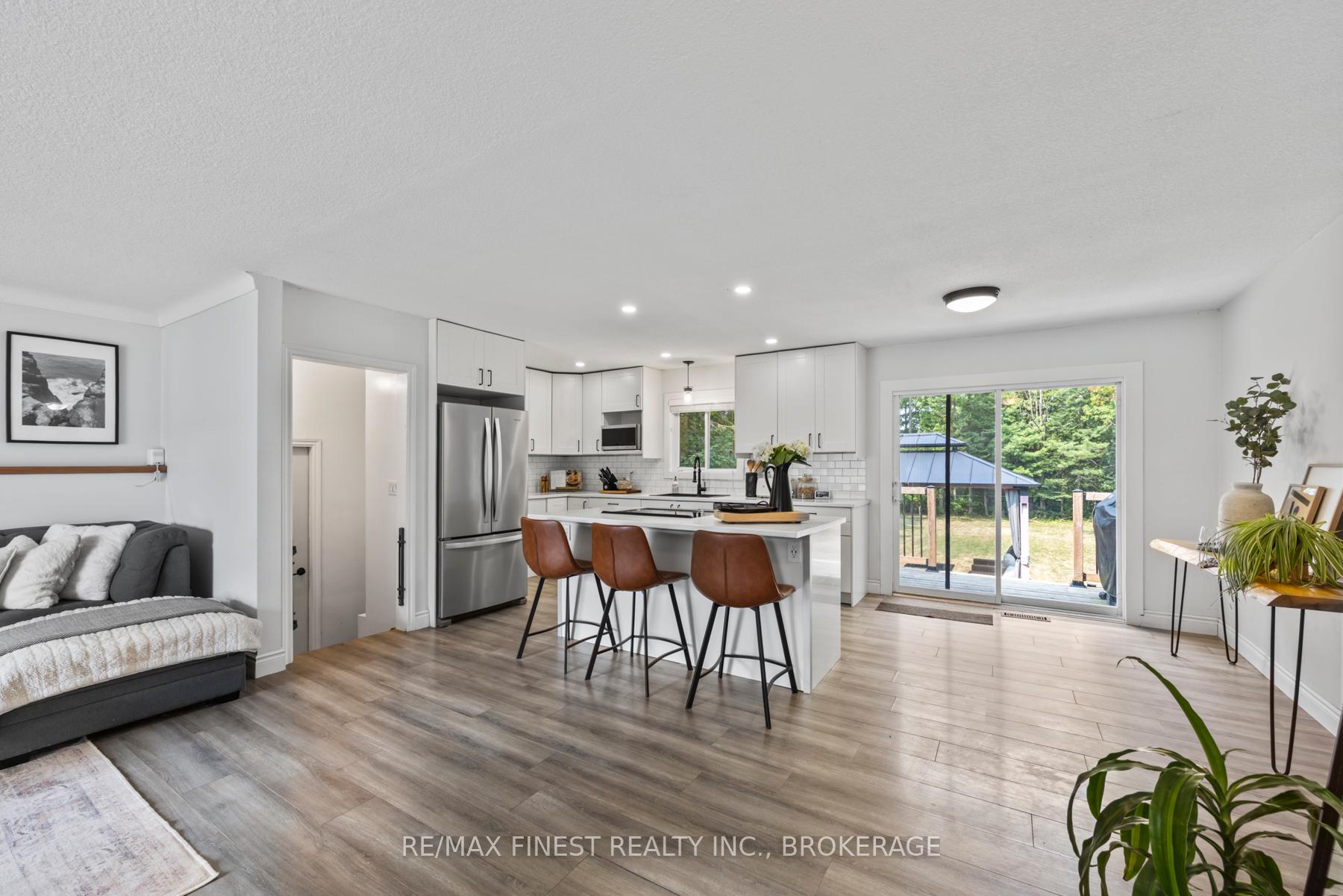 Photo 17 of 2090 Burbrook Road, Kingston, City North of 401 — HOMEH