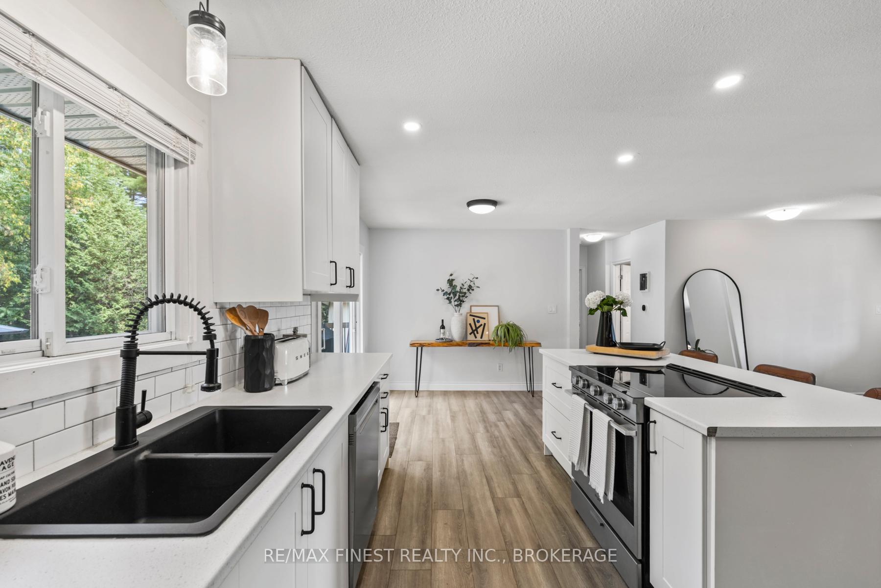 Photo 16 of 2090 Burbrook Road, Kingston, City North of 401 — HOMEH