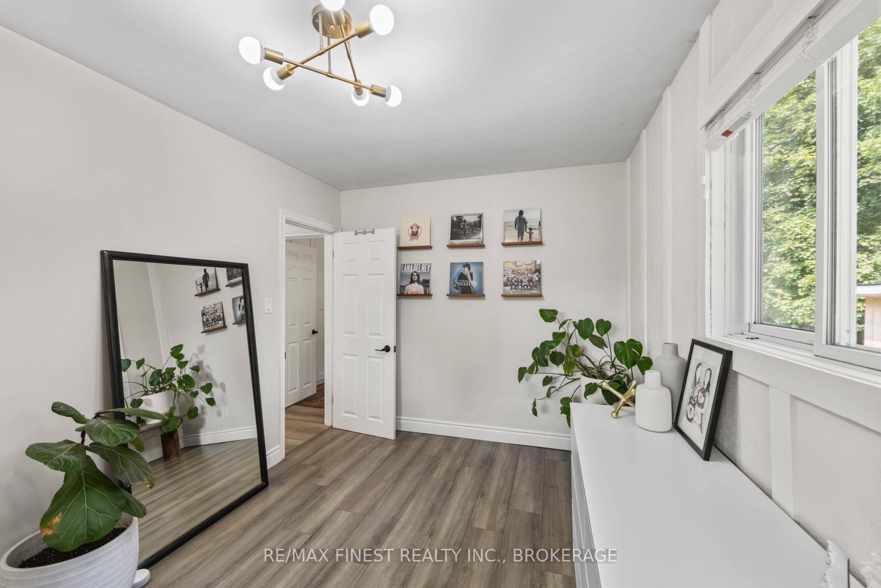 Photo 24 of 2090 Burbrook Road, Kingston, City North of 401 — HOMEH