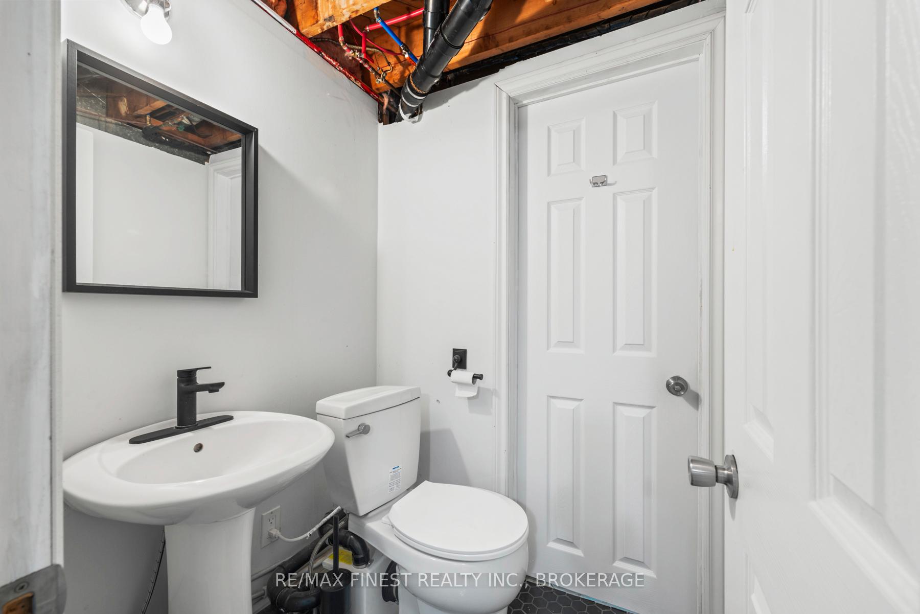 Photo 31 of 2090 Burbrook Road, Kingston, City North of 401 — HOMEH
