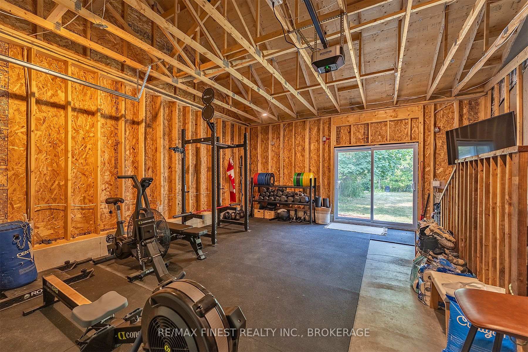 Photo 35 of 2090 Burbrook Road, Kingston, City North of 401 — HOMEH