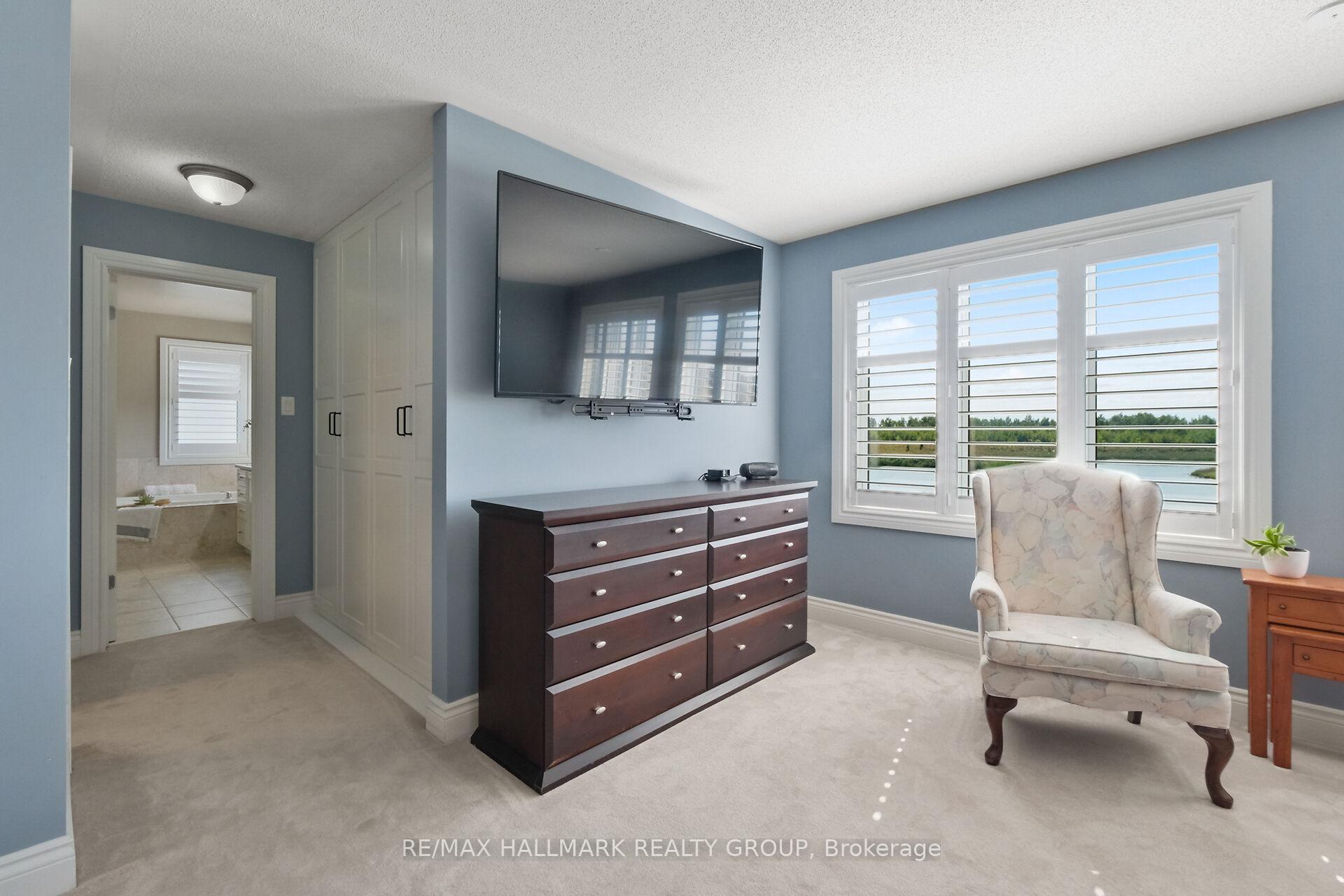 Photo 24 of 444 Frank Cauley Way, Ottawa, Avalon East — HOMEH