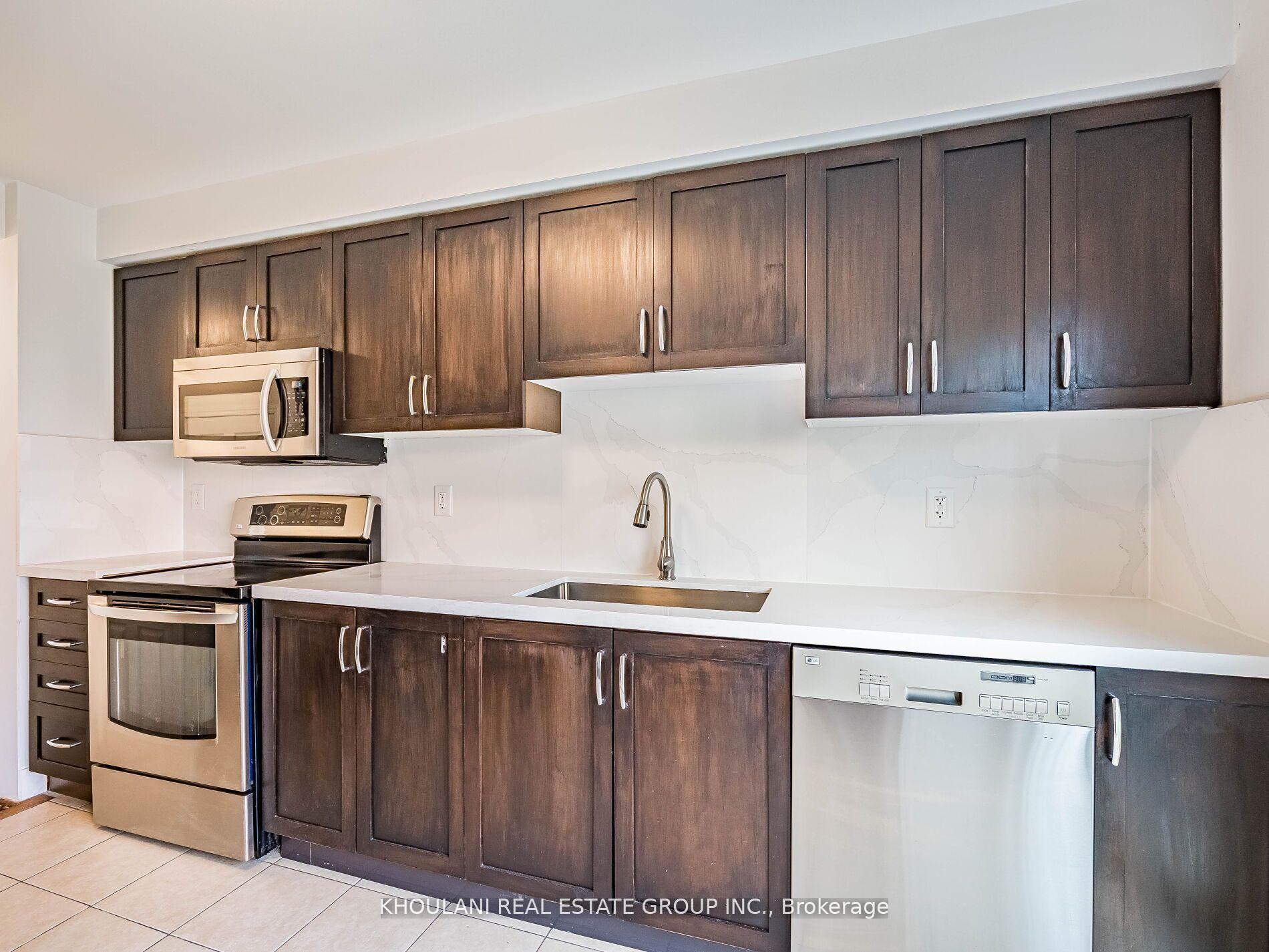 Photo 15 of 32 Van Fleet Terrace, Milton, Harrison — HOMEH