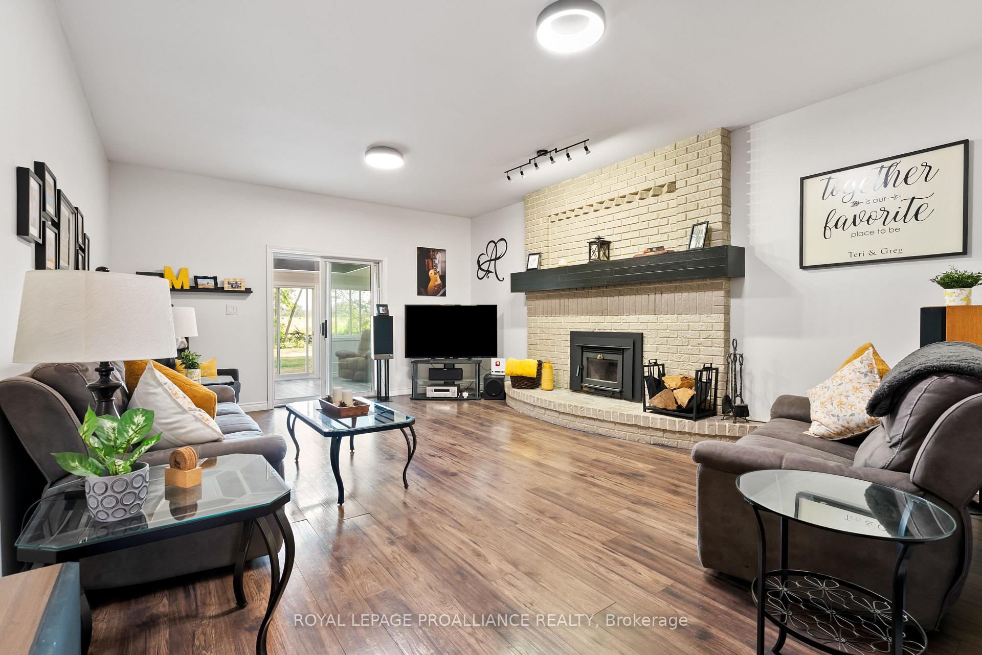Photo 6 of 240 River Road, Belleville, Belleville Ward — HOMEH
