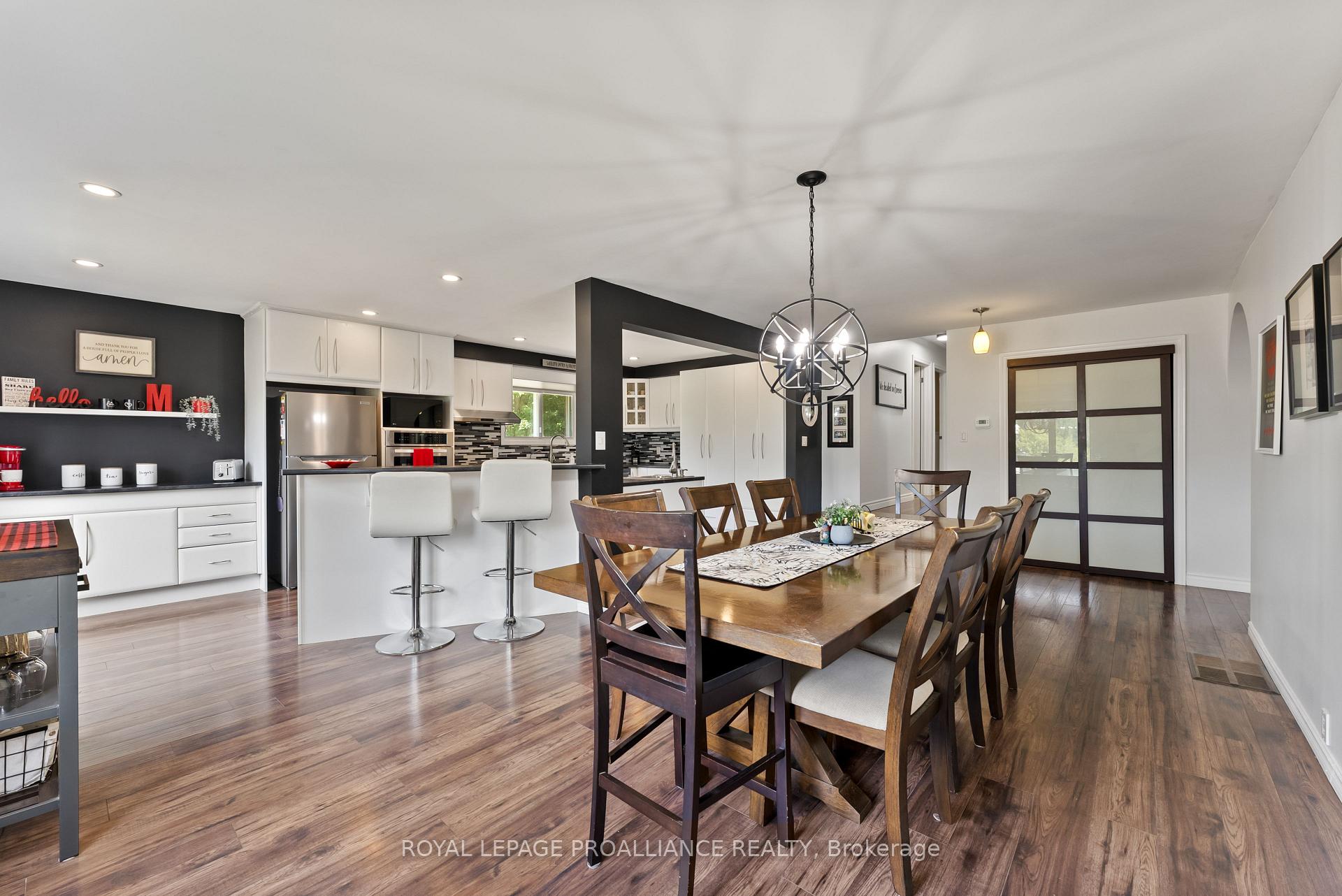 Photo 8 of 240 River Road, Belleville, Belleville Ward — HOMEH