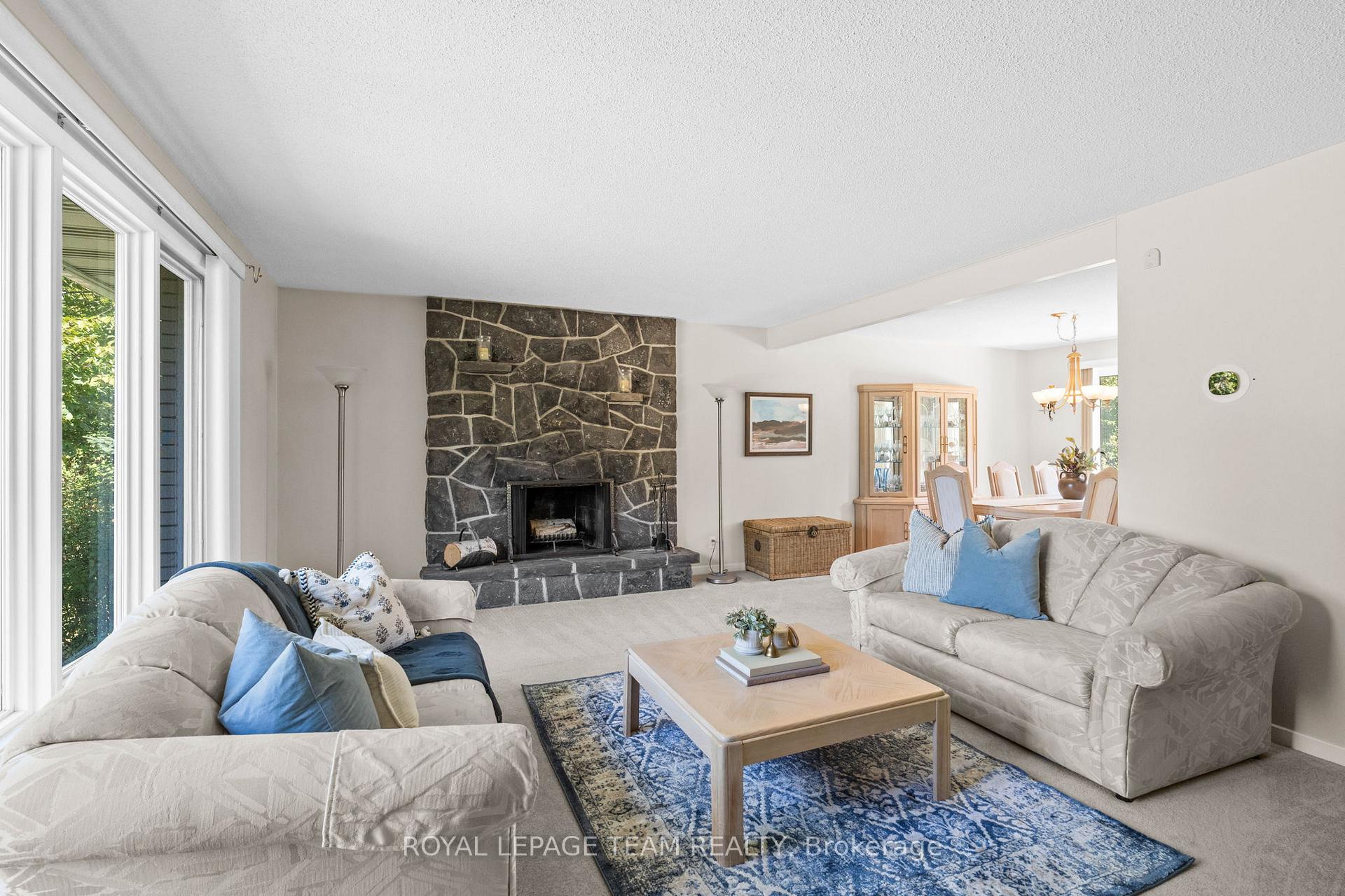 Photo 8 of 1640 Century Road E, Ottawa, Manotick South to Roger Stevens — HOMEH