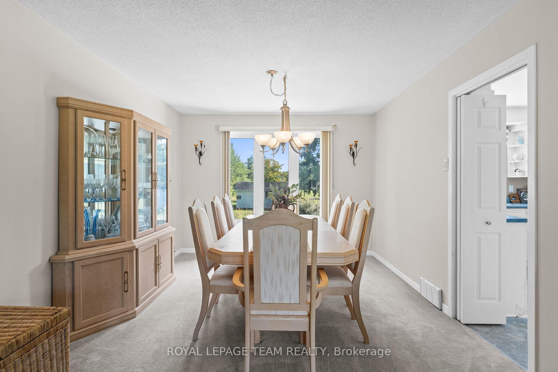 Photo 17 of 1640 Century Road E, Ottawa, Manotick South to Roger Stevens — HOMEH
