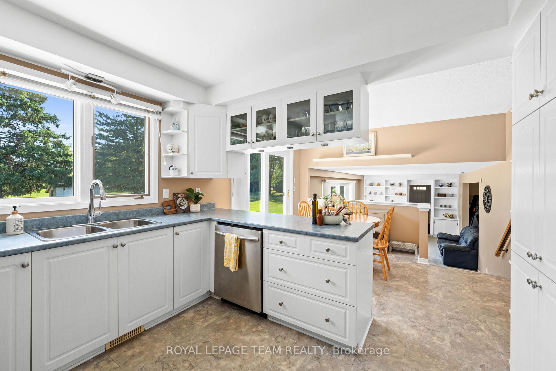 Photo 10 of 1640 Century Road E, Ottawa, Manotick South to Roger Stevens — HOMEH