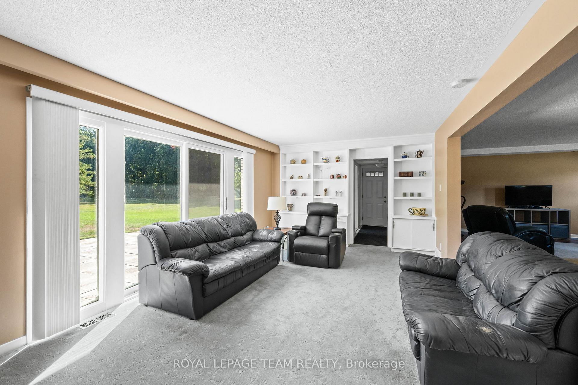 Photo 19 of 1640 Century Road E, Ottawa, Manotick South to Roger Stevens — HOMEH