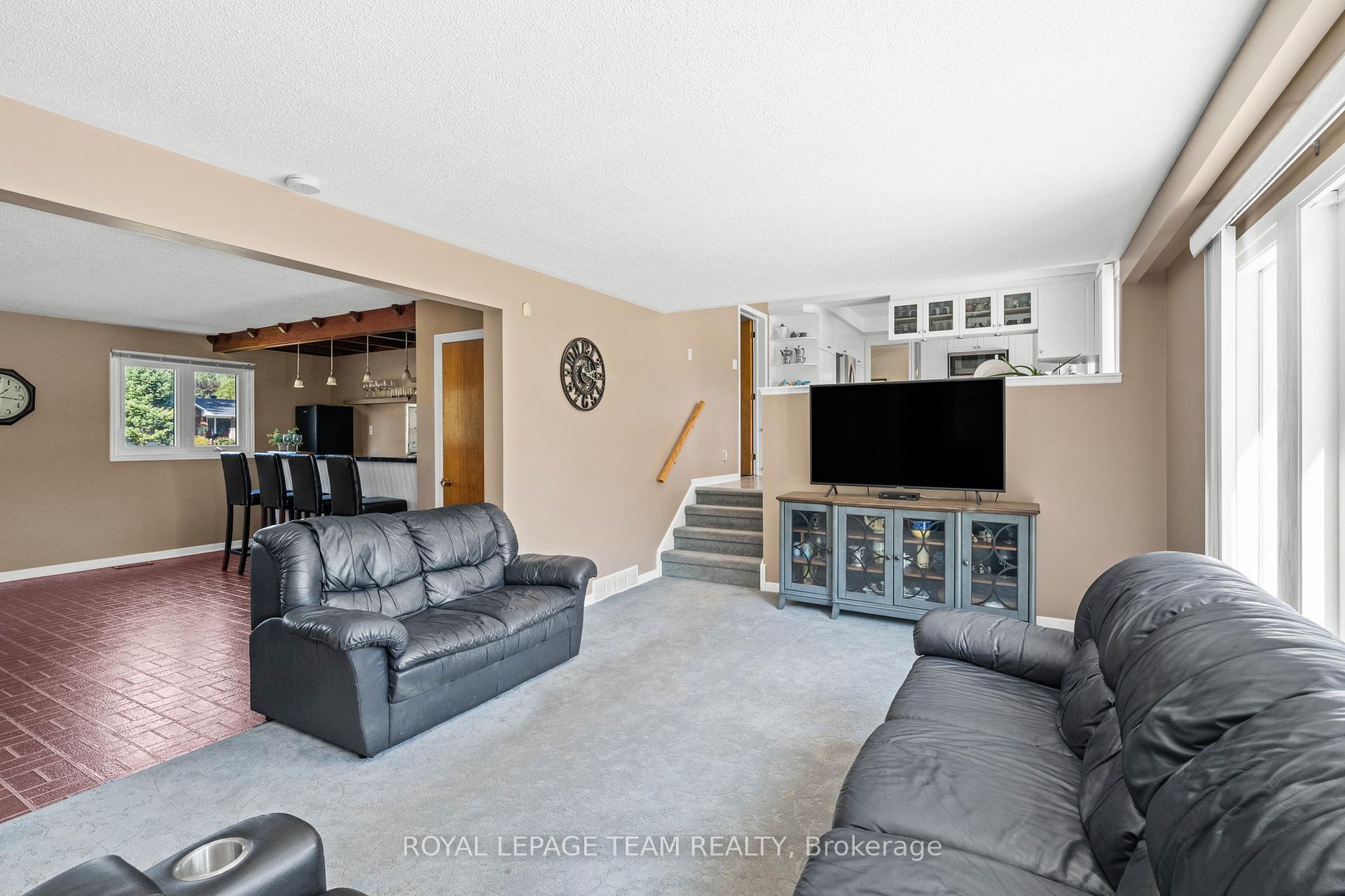 Photo 20 of 1640 Century Road E, Ottawa, Manotick South to Roger Stevens — HOMEH