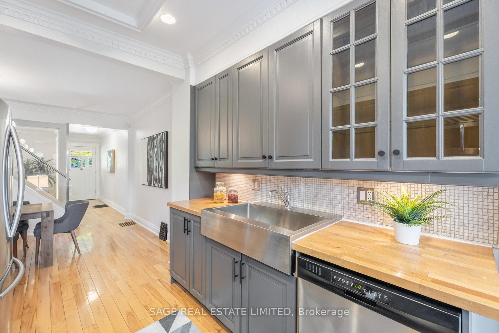 Photo 10 of 53 Dearbourne Avenue, Toronto, North Riverdale — HOMEH