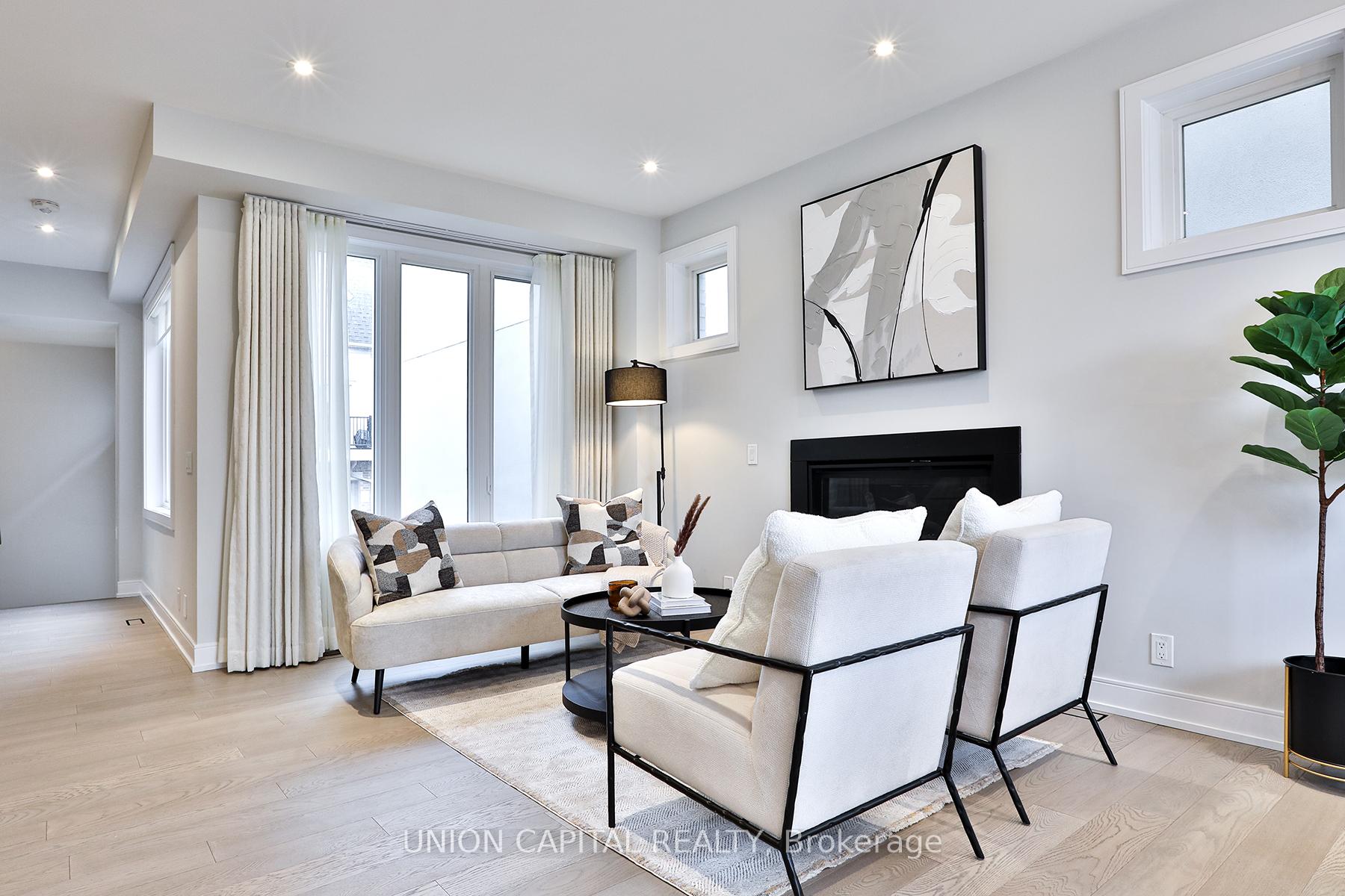Photo 19 of 9 Kohn Lane, Markham, Angus Glen — HOMEH