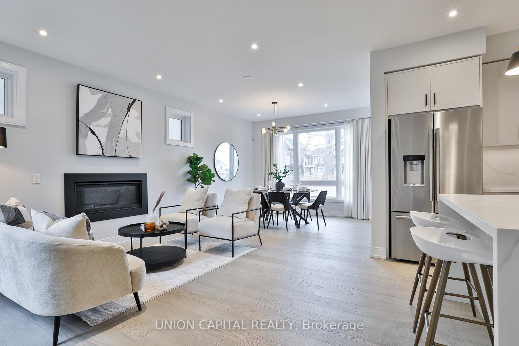 Photo 4 of 9 Kohn Lane, Markham, Angus Glen — HOMEH