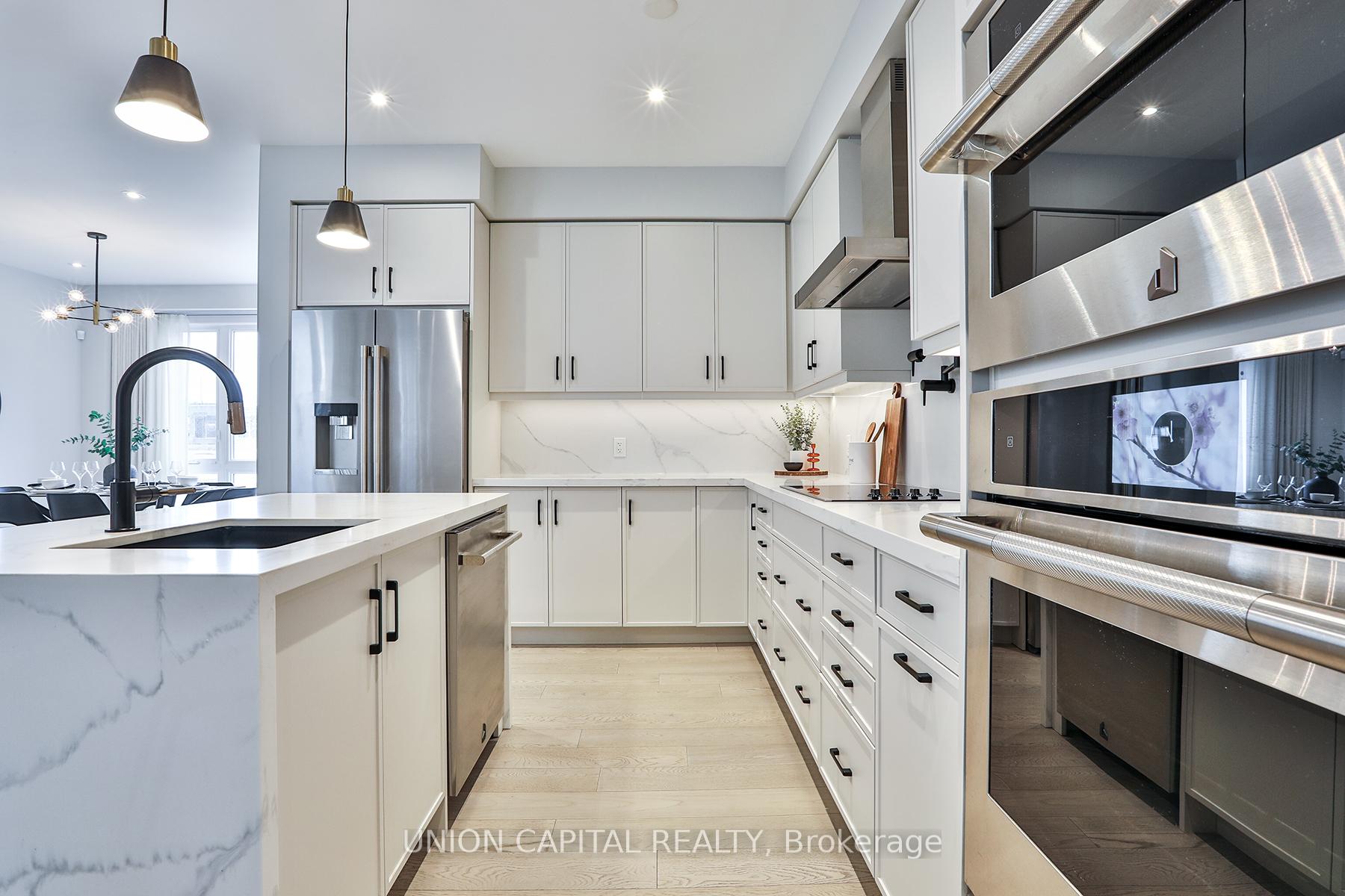 Photo 23 of 9 Kohn Lane, Markham, Angus Glen — HOMEH