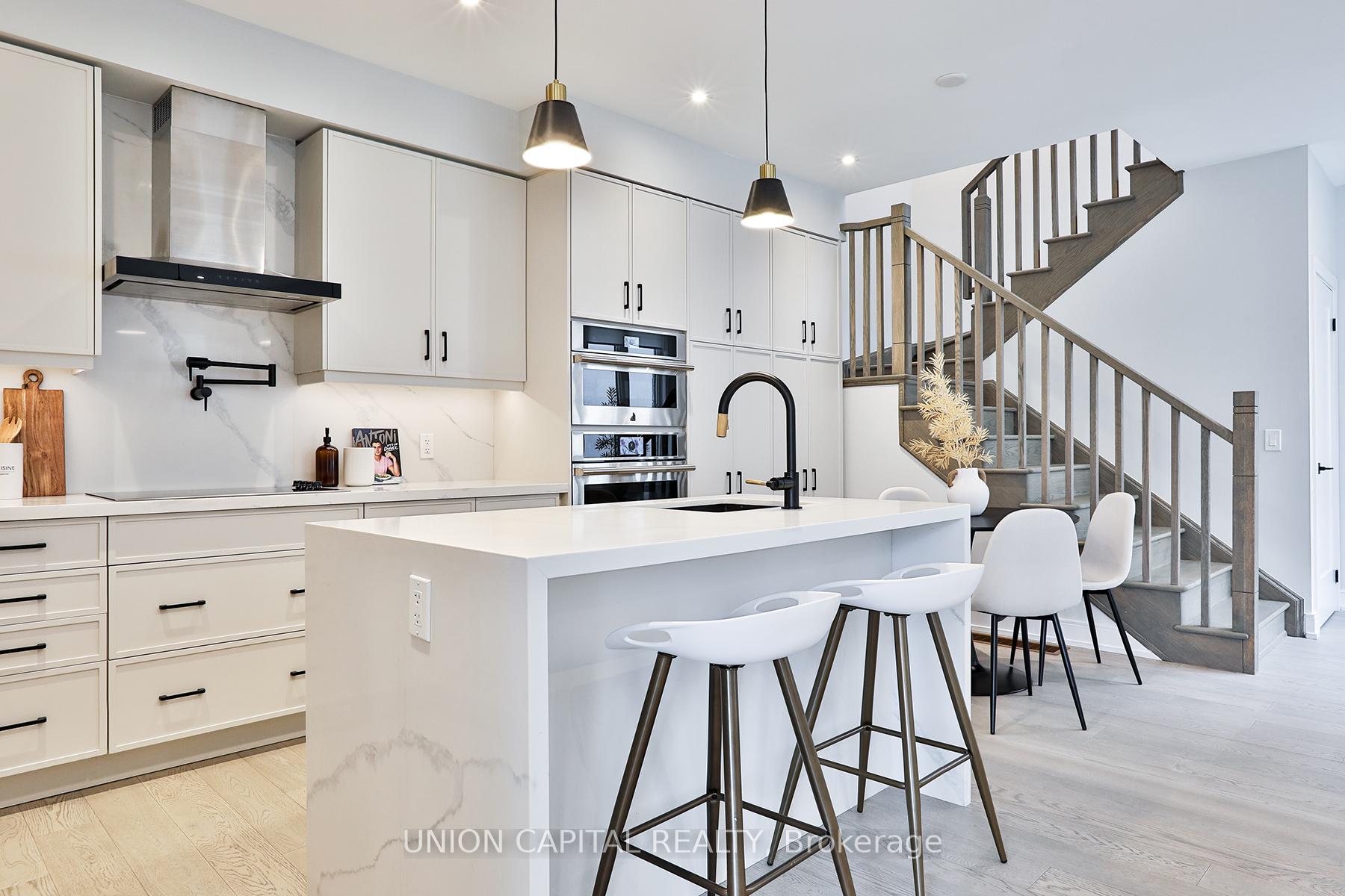 Photo 21 of 9 Kohn Lane, Markham, Angus Glen — HOMEH