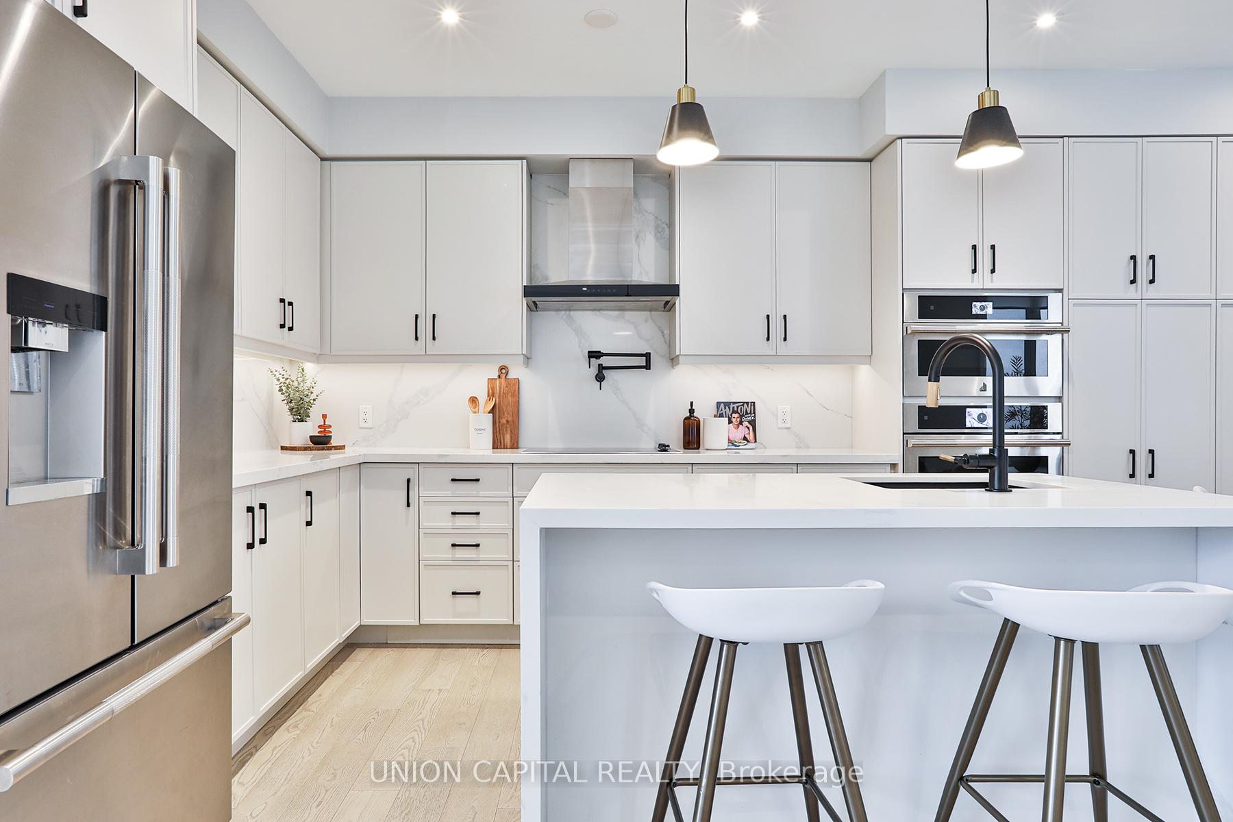 Photo 17 of 9 Kohn Lane, Markham, Angus Glen — HOMEH
