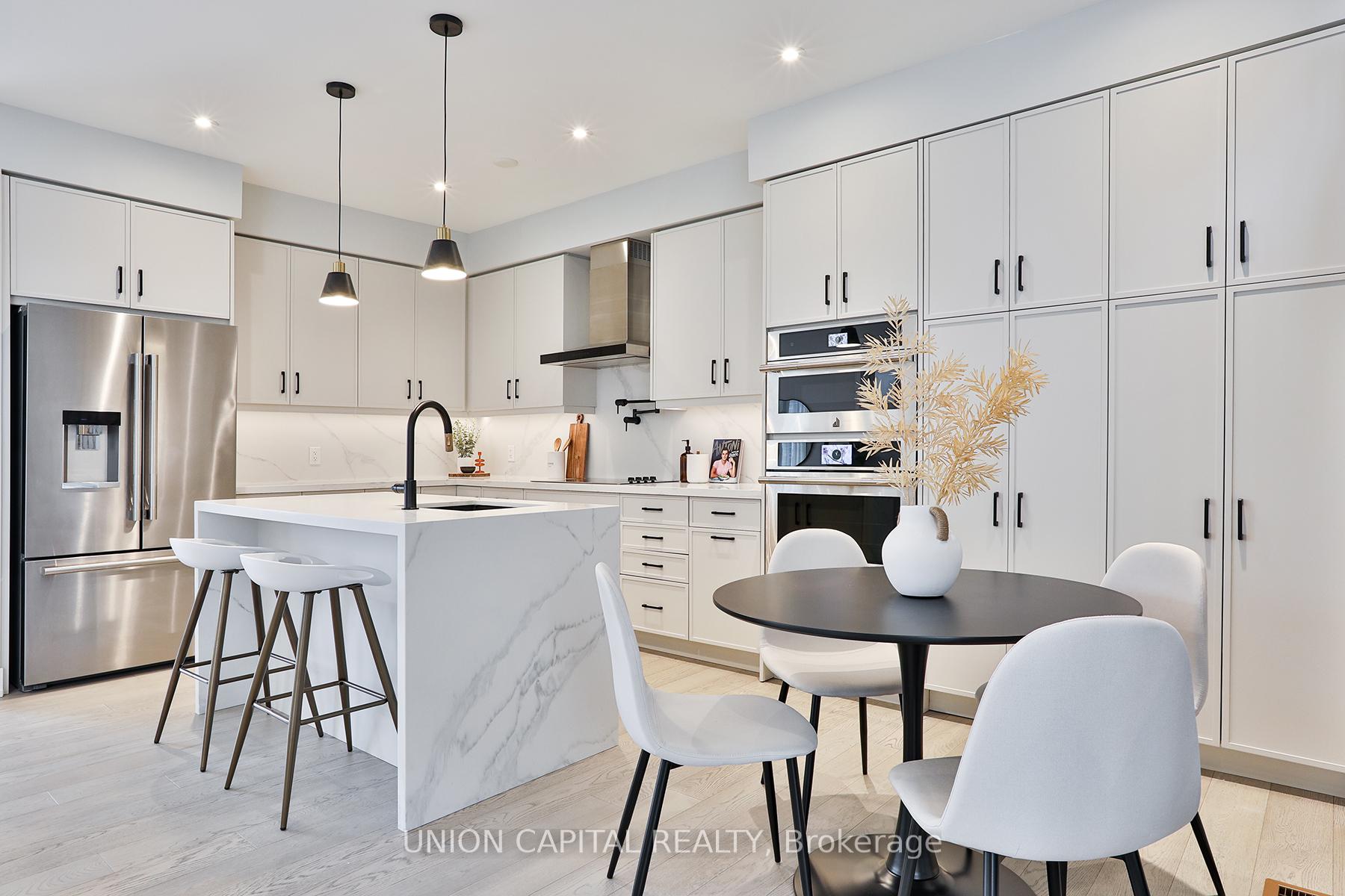 Photo 12 of 9 Kohn Lane, Markham, Angus Glen — HOMEH