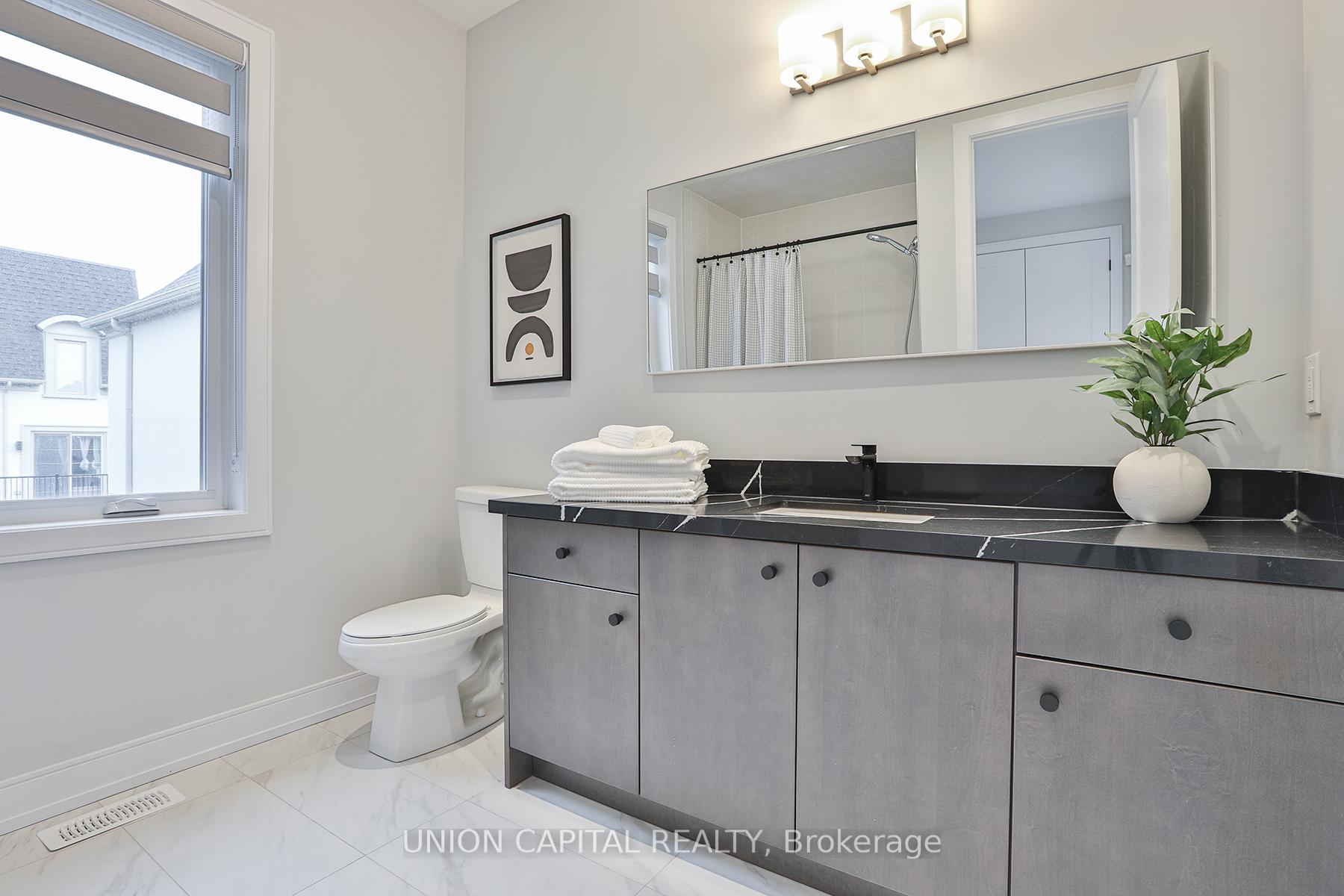 Photo 37 of 9 Kohn Lane, Markham, Angus Glen — HOMEH