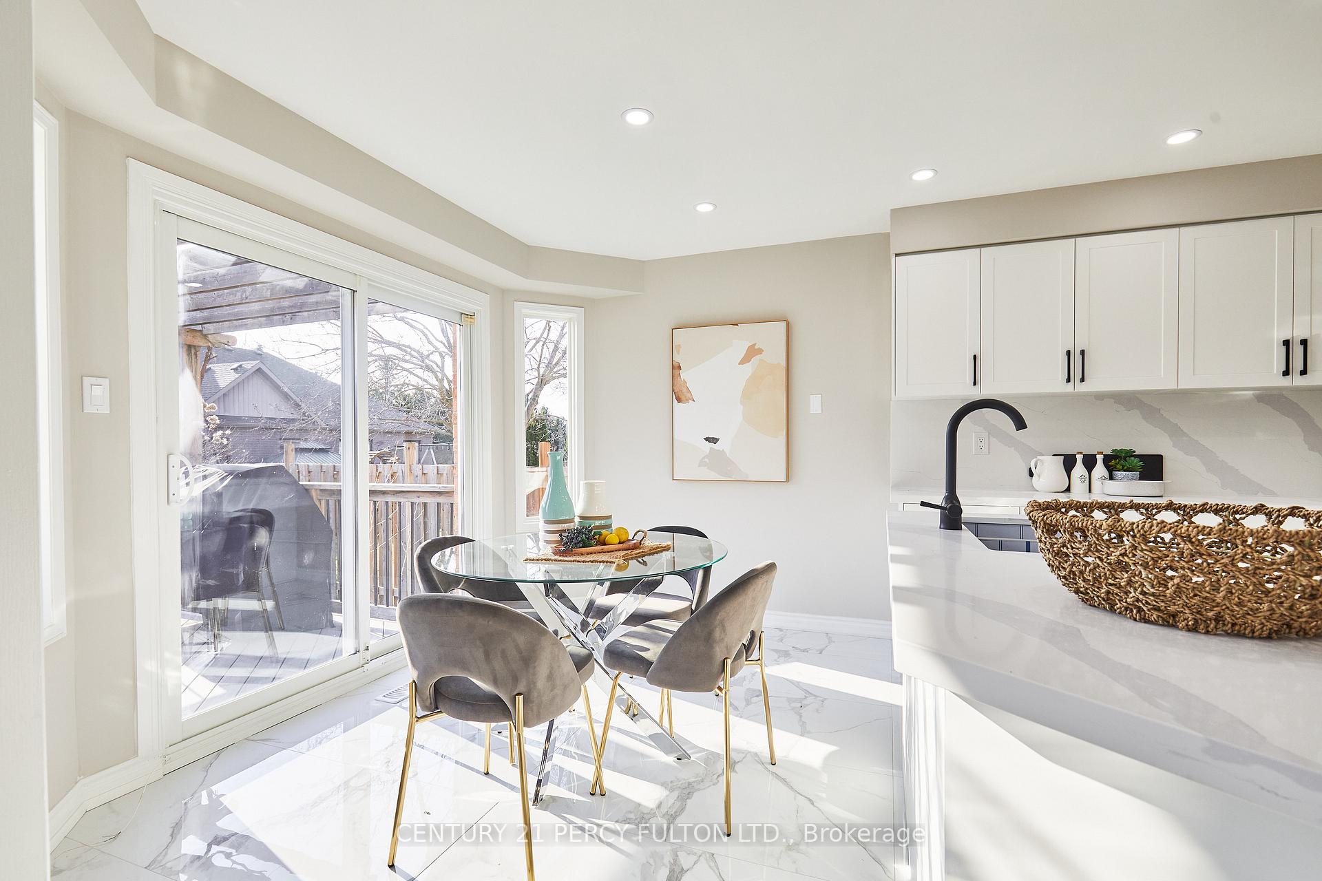 Photo 11 of 27 Forest Grove Drive, Whitby, Pringle Creek — HOMEH
