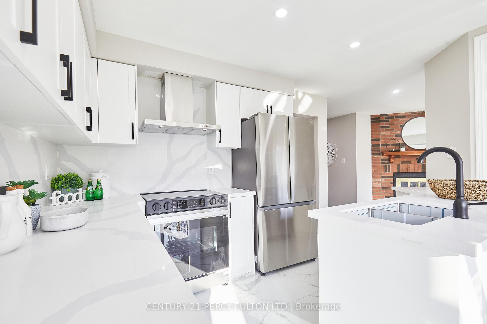 Photo 18 of 27 Forest Grove Drive, Whitby, Pringle Creek — HOMEH