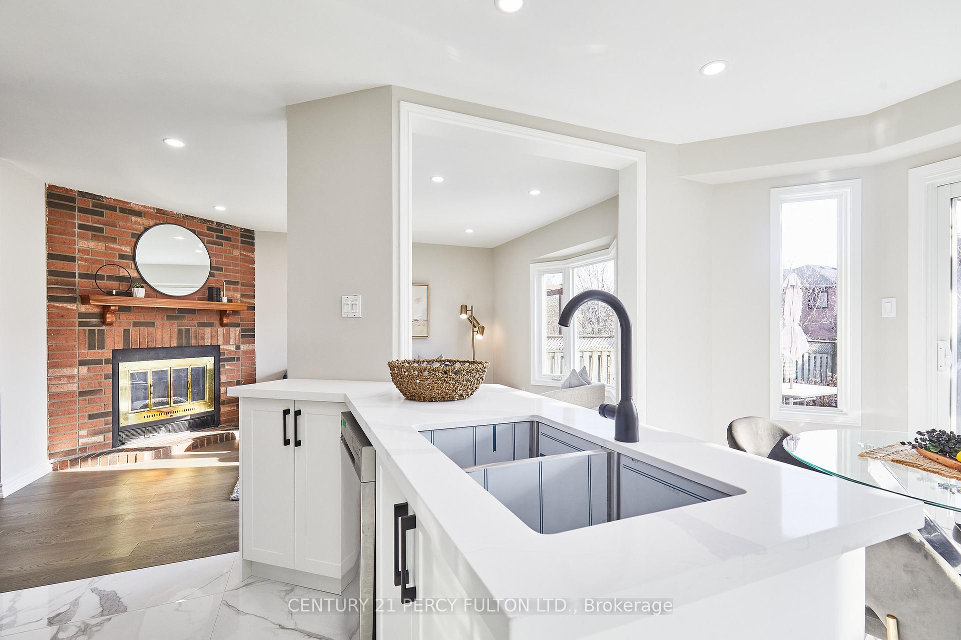 Photo 19 of 27 Forest Grove Drive, Whitby, Pringle Creek — HOMEH