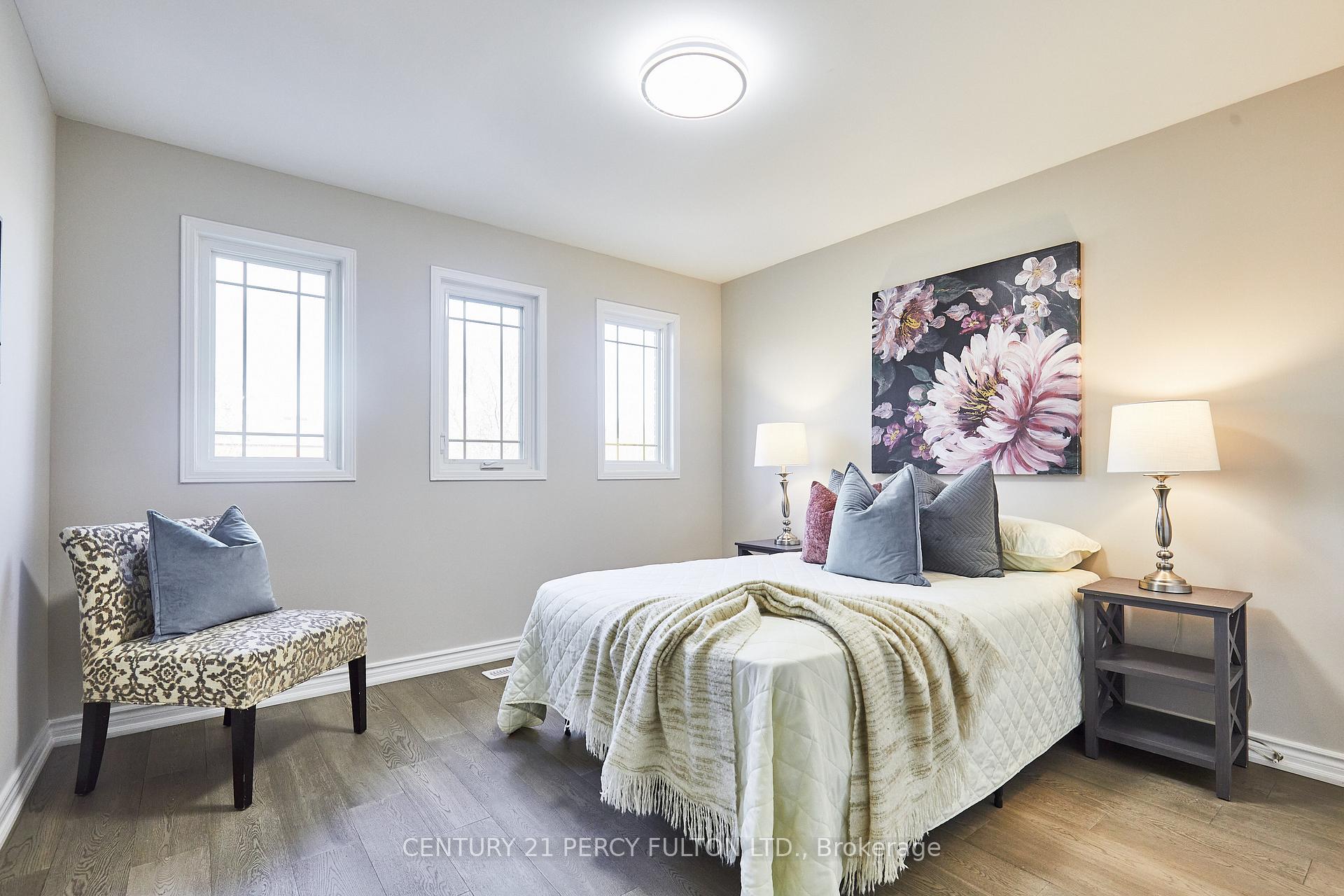Photo 21 of 27 Forest Grove Drive, Whitby, Pringle Creek — HOMEH