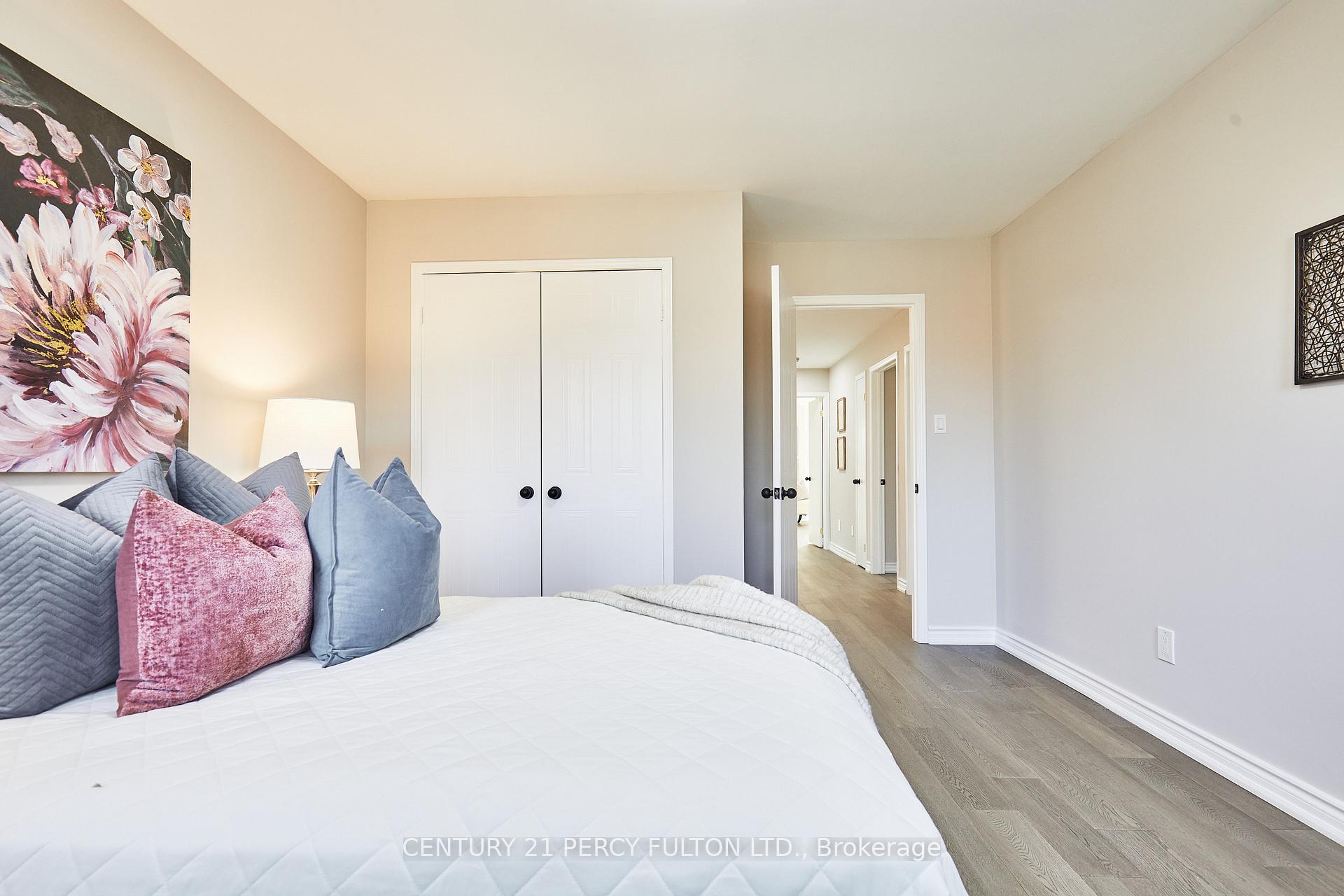 Photo 24 of 27 Forest Grove Drive, Whitby, Pringle Creek — HOMEH