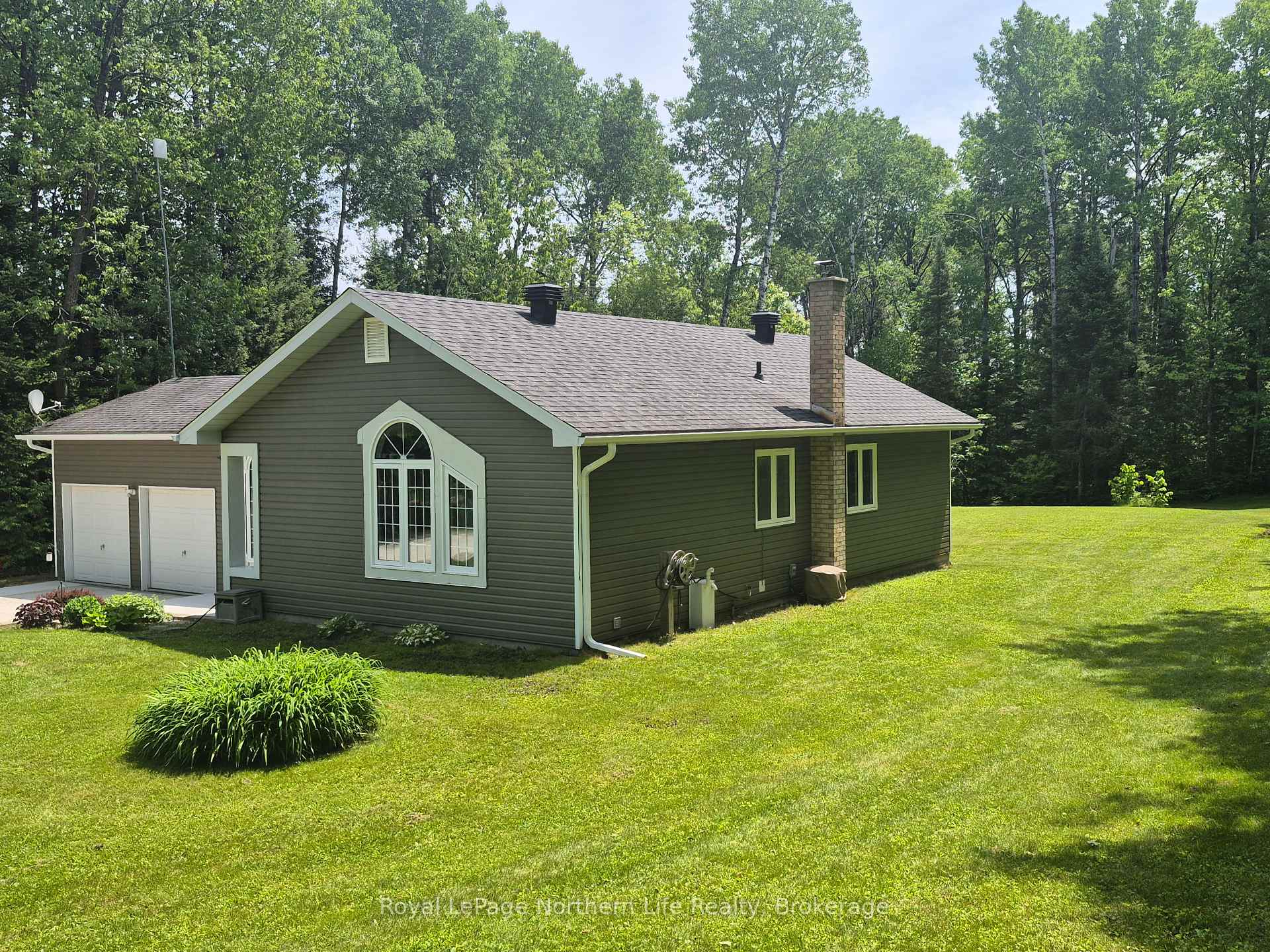 Photo 4 of 1140 Von Doeler Road, Bonfield — HOMEH