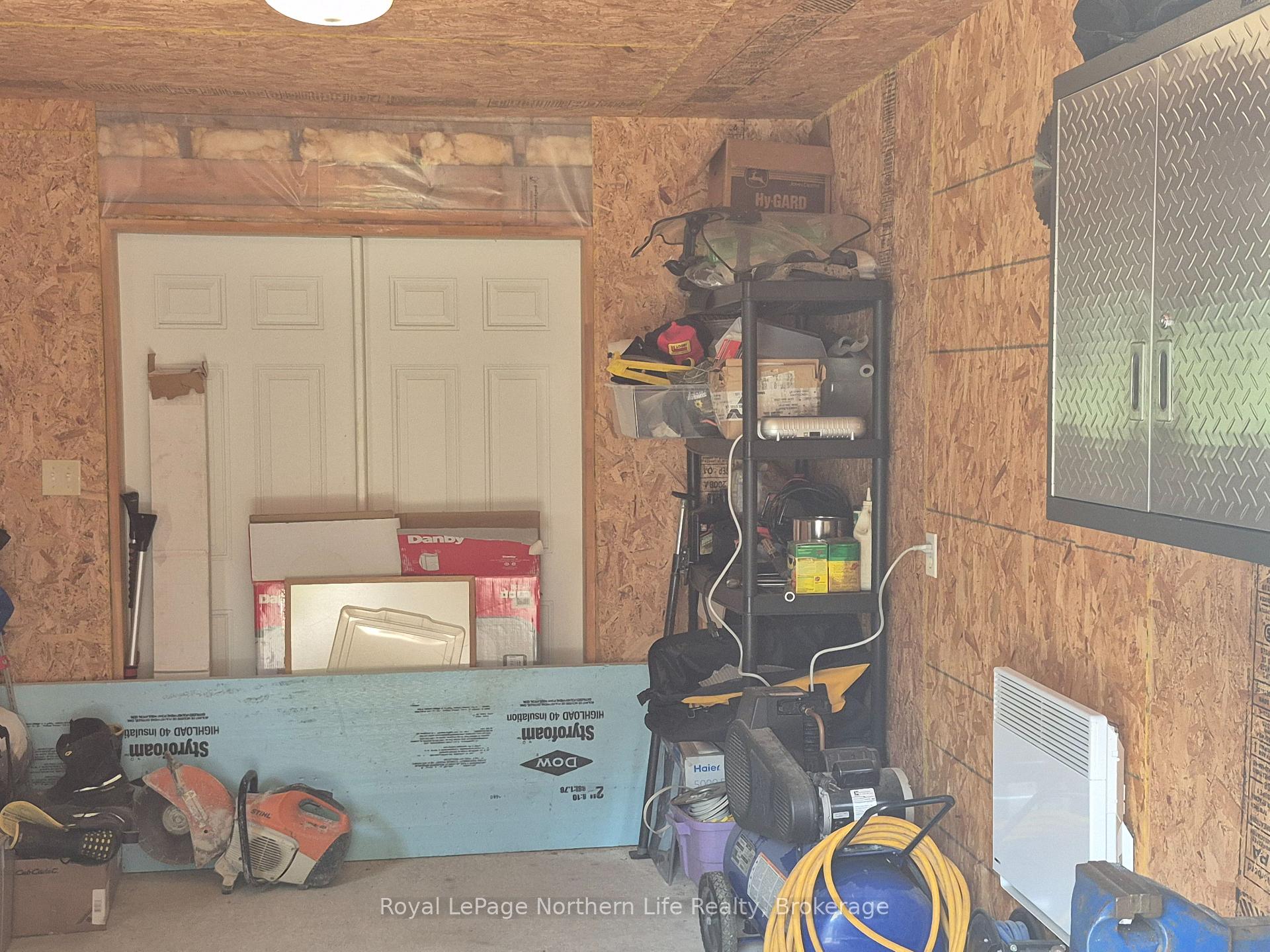 Photo 11 of 1140 Von Doeler Road, Bonfield — HOMEH