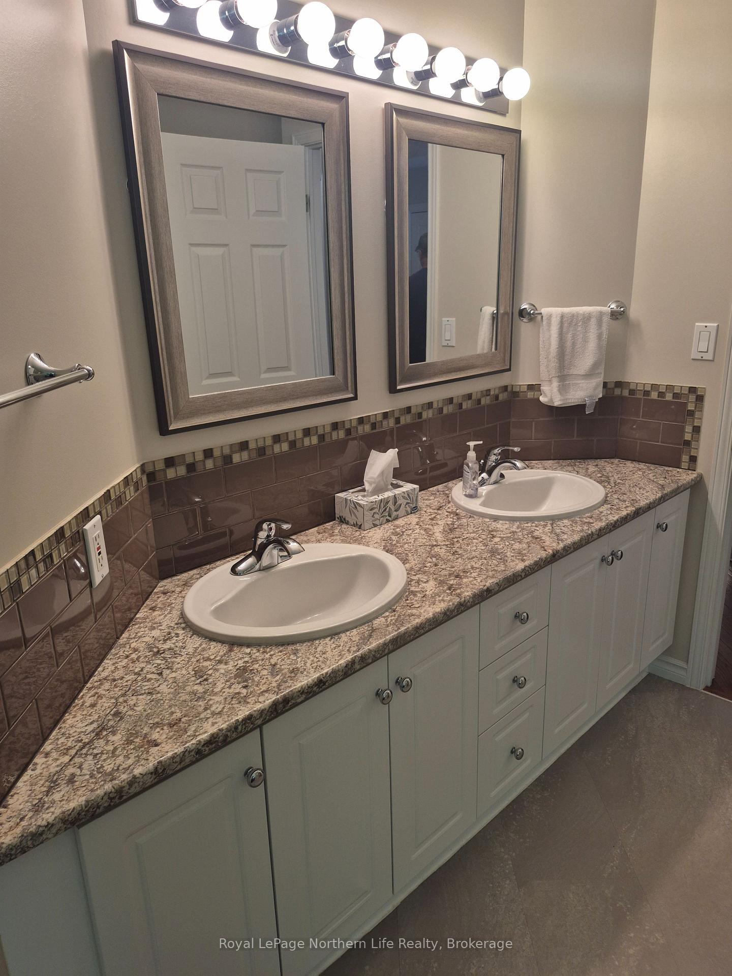 Photo 38 of 1140 Von Doeler Road, Bonfield — HOMEH