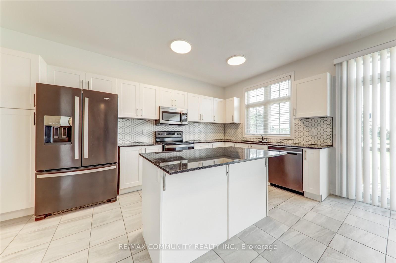 Photo 26 of 85 Summer Breeze Drive, Quinte West, Murray Ward — HOMEH