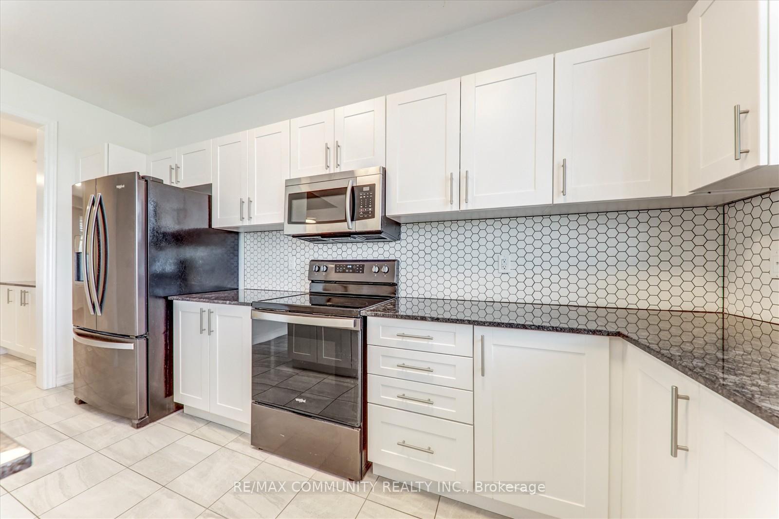 Photo 18 of 85 Summer Breeze Drive, Quinte West, Murray Ward — HOMEH