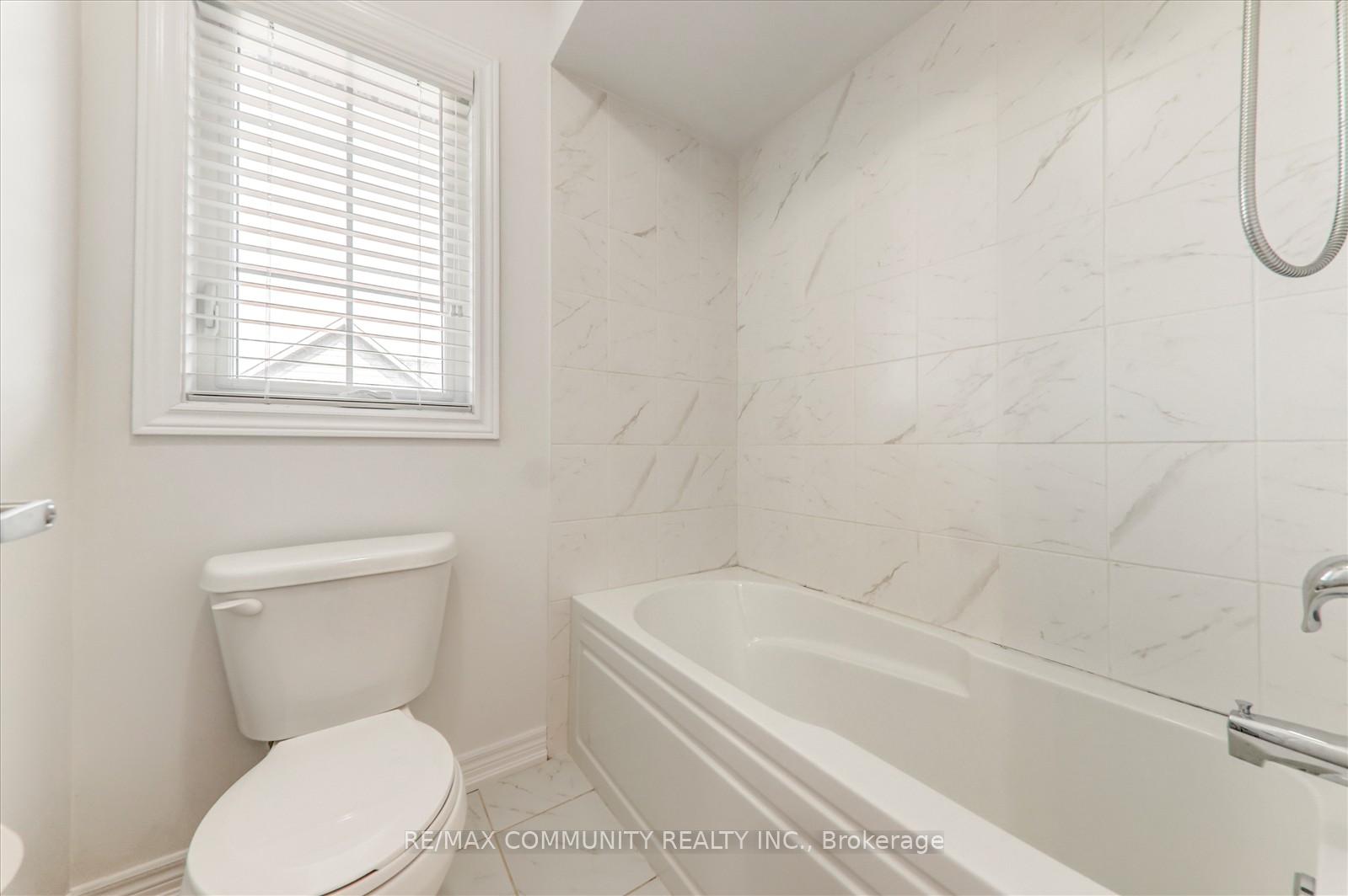 Photo 32 of 85 Summer Breeze Drive, Quinte West, Murray Ward — HOMEH
