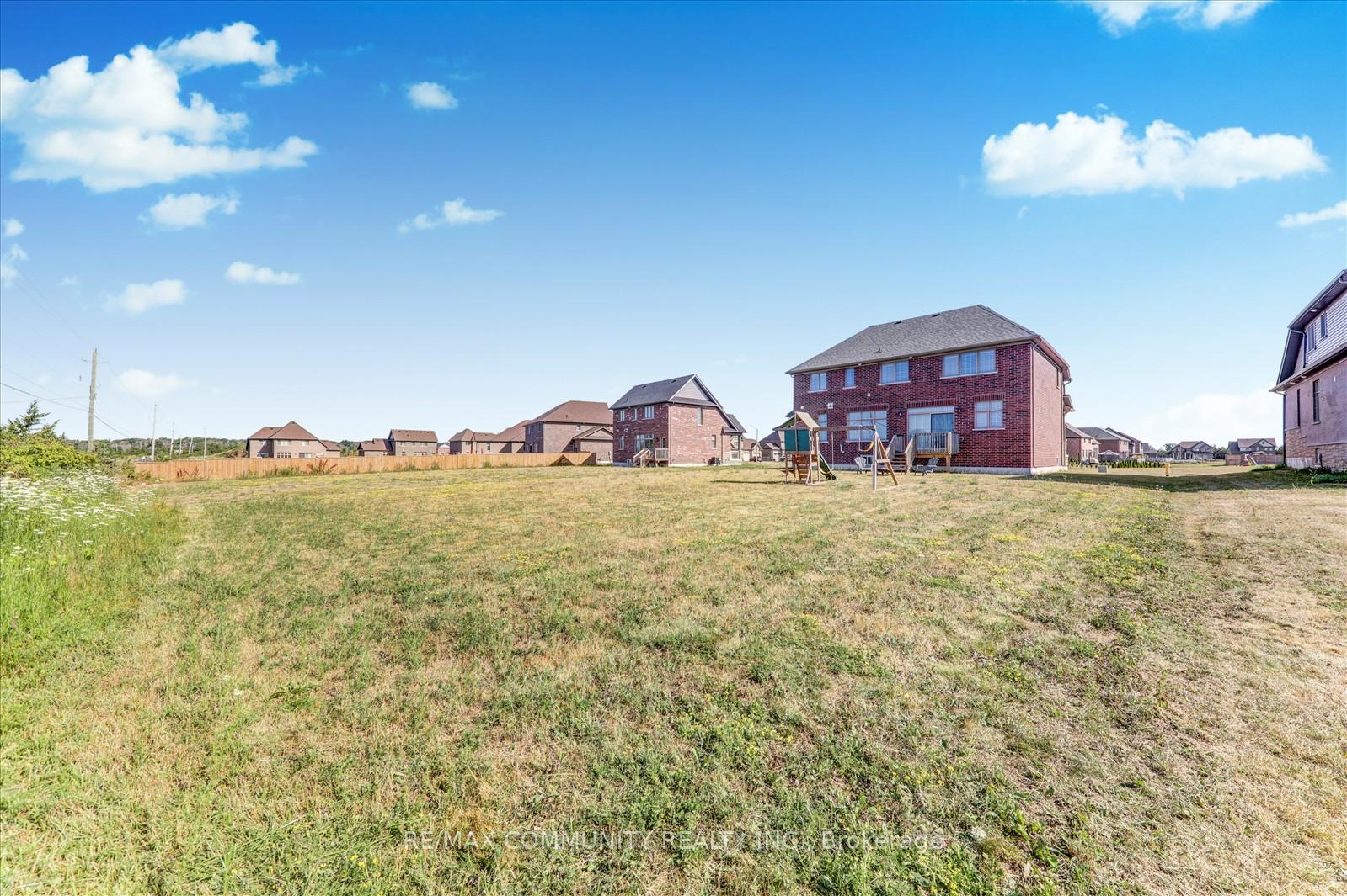 Photo 48 of 85 Summer Breeze Drive, Quinte West, Murray Ward — HOMEH