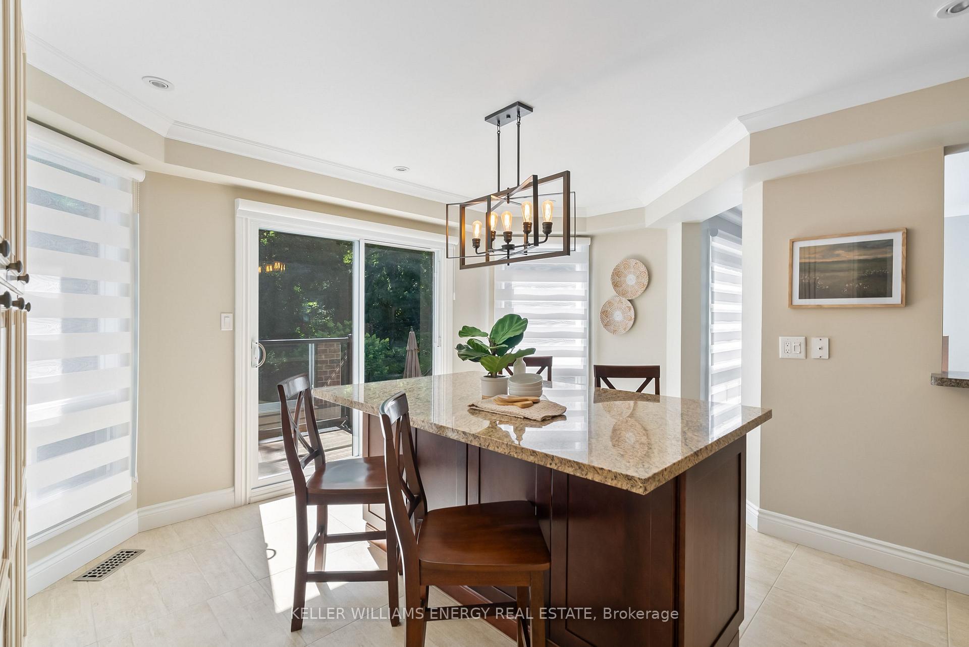 Photo 17 of 807 Regal Crescent, Pickering, Dunbarton — HOMEH