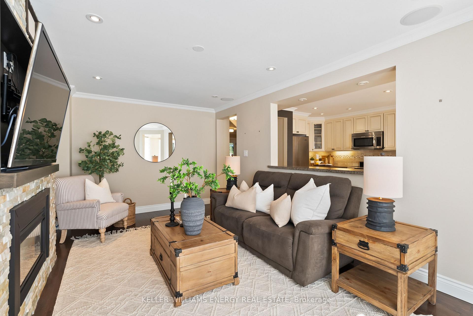 Photo 19 of 807 Regal Crescent, Pickering, Dunbarton — HOMEH