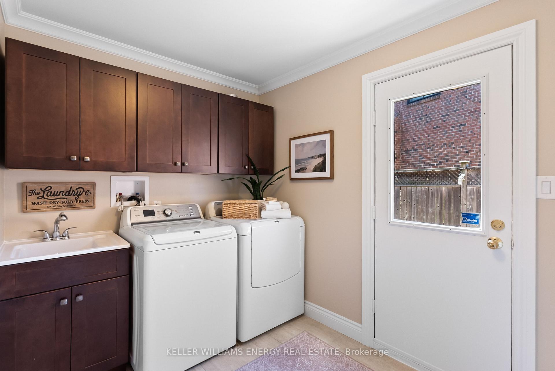 Photo 18 of 807 Regal Crescent, Pickering, Dunbarton — HOMEH