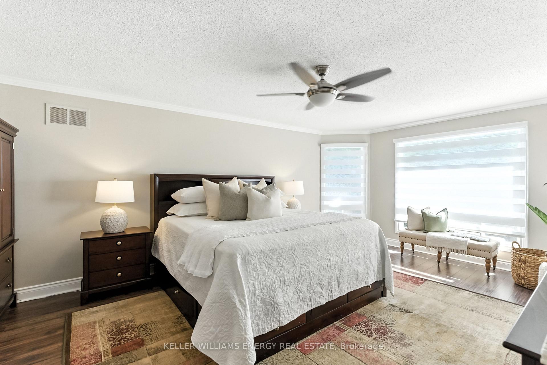 Photo 46 of 807 Regal Crescent, Pickering, Dunbarton — HOMEH